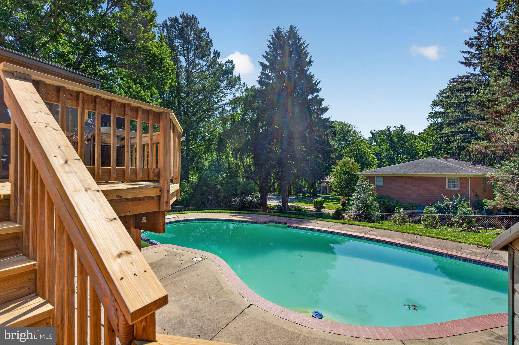 HIDEAWAY PARK - Residential