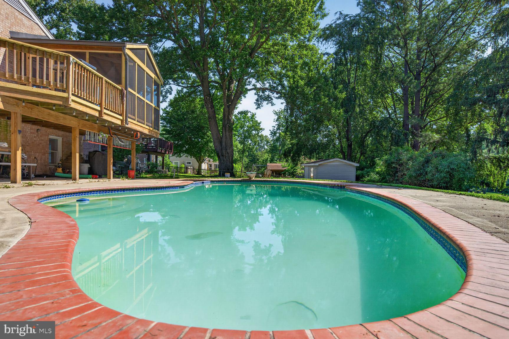 HIDEAWAY PARK - Residential