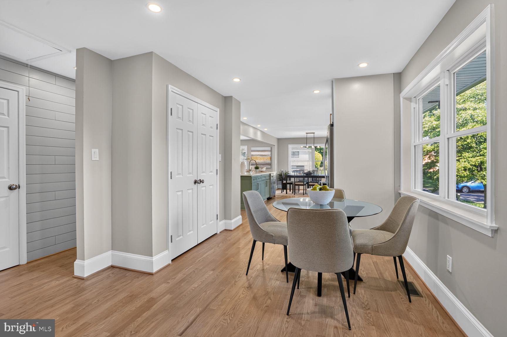HIDEAWAY PARK - Residential