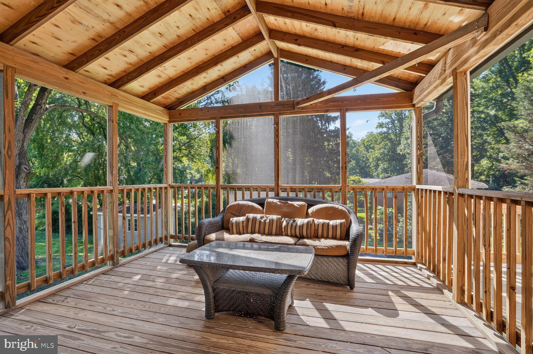 HIDEAWAY PARK - Residential