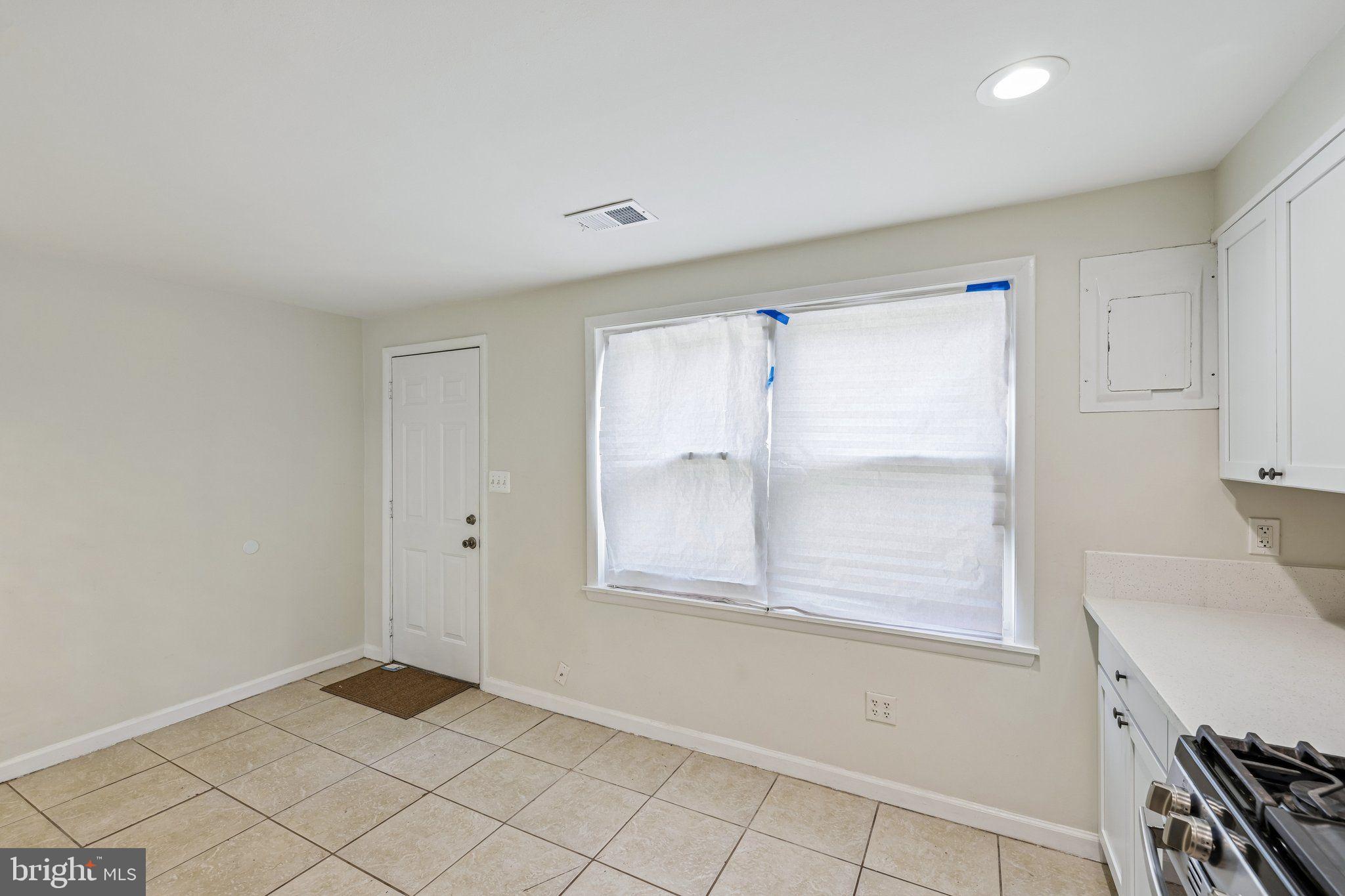 LAKELAND - Residential