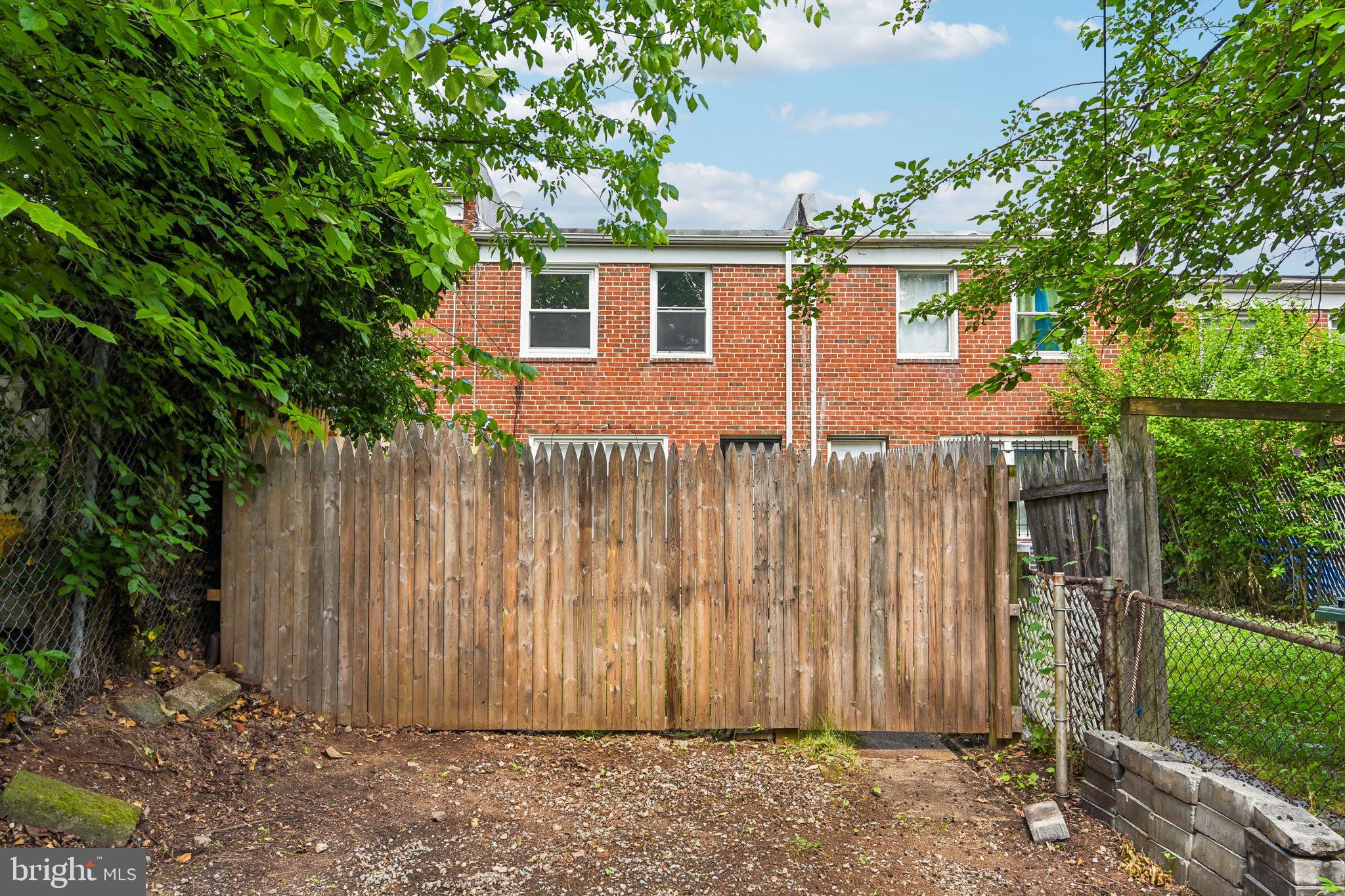 LAKELAND - Residential