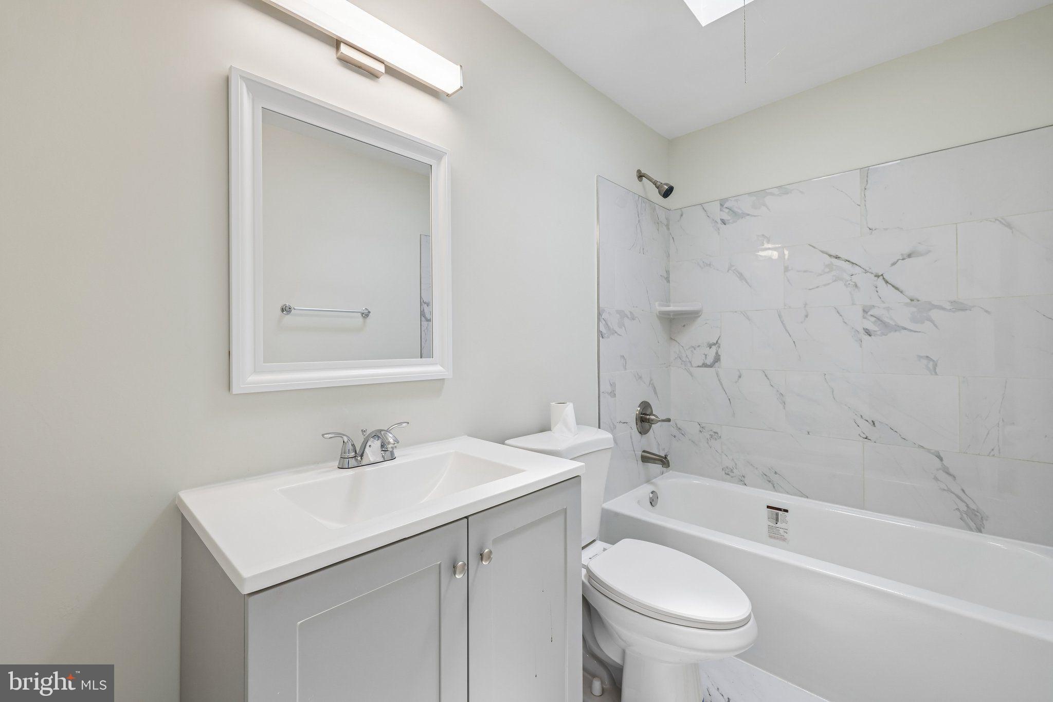 LAKELAND - Residential