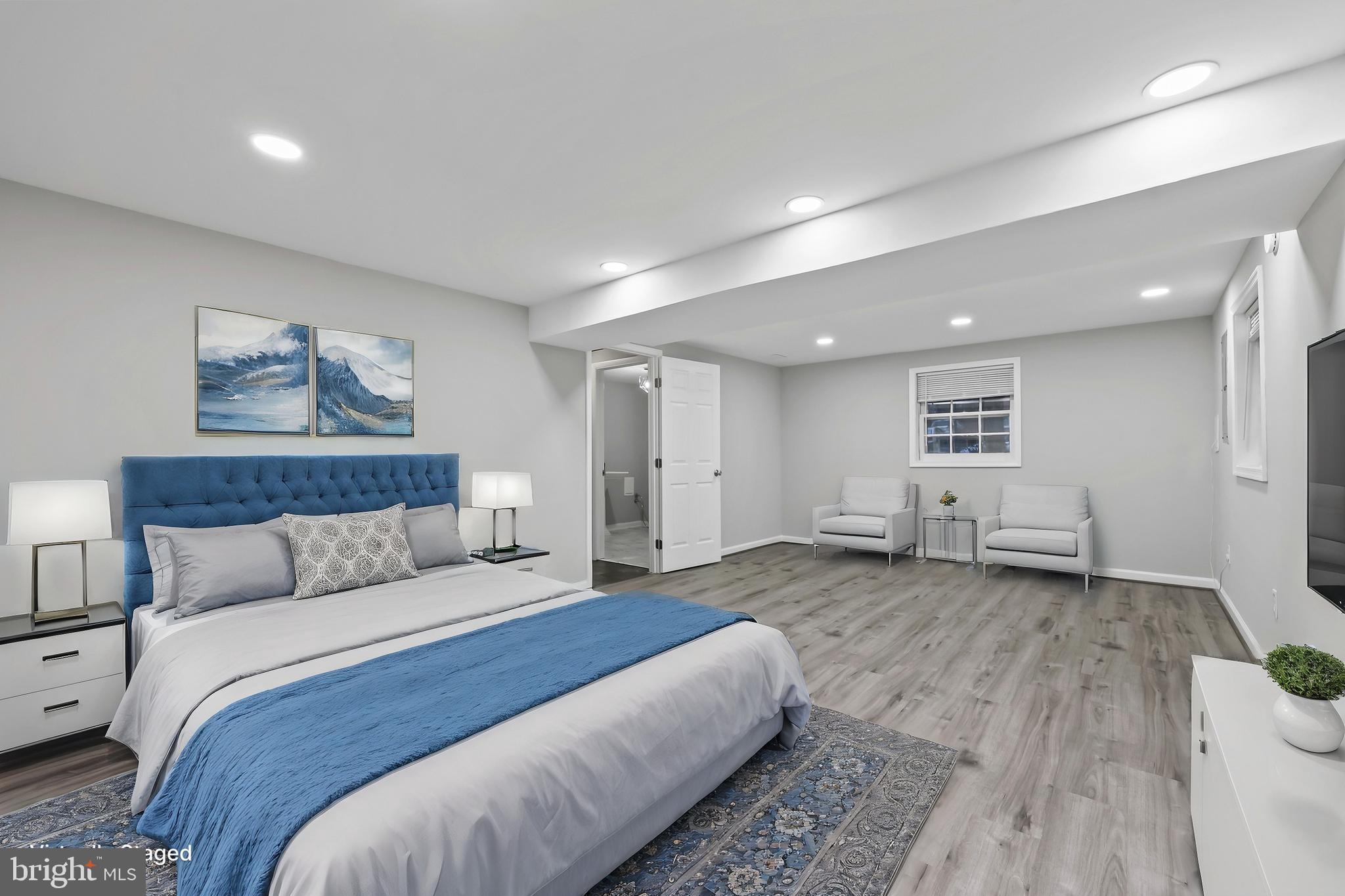 SUGARLAND HEIGHTS - Residential