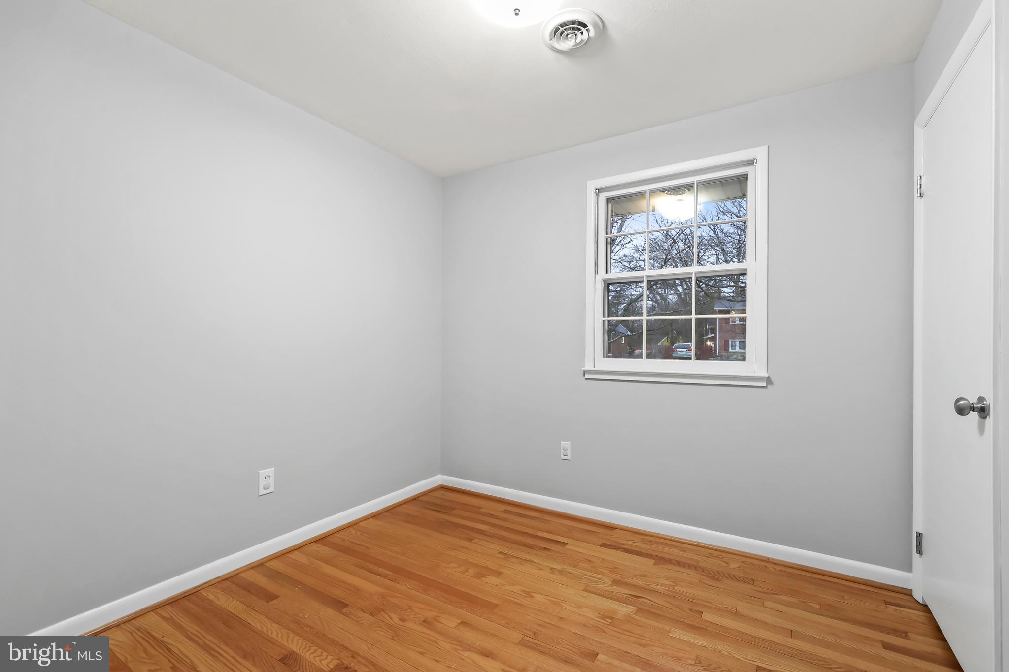 SUGARLAND HEIGHTS - Residential