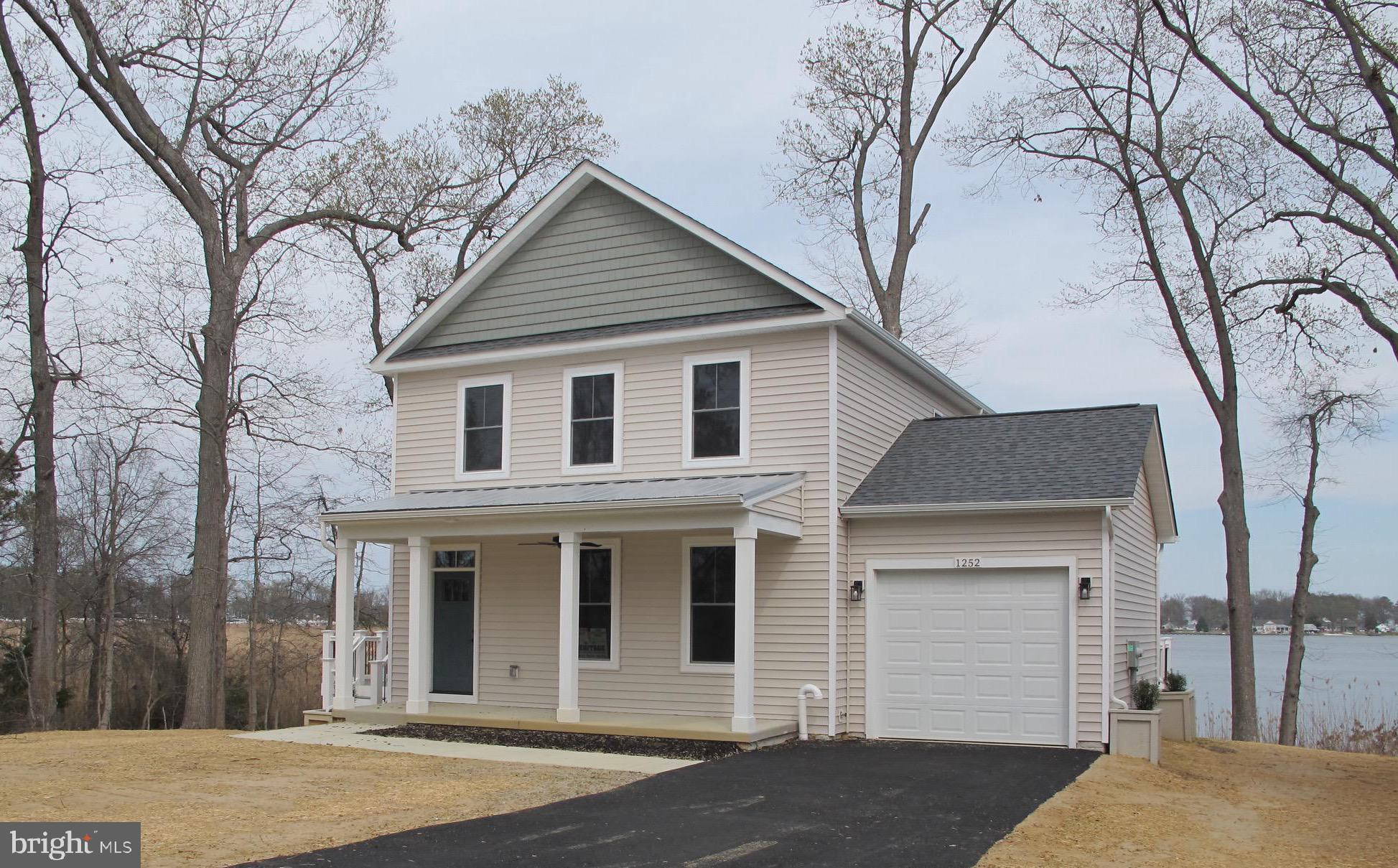 WESTMORELAND SHORES - Residential