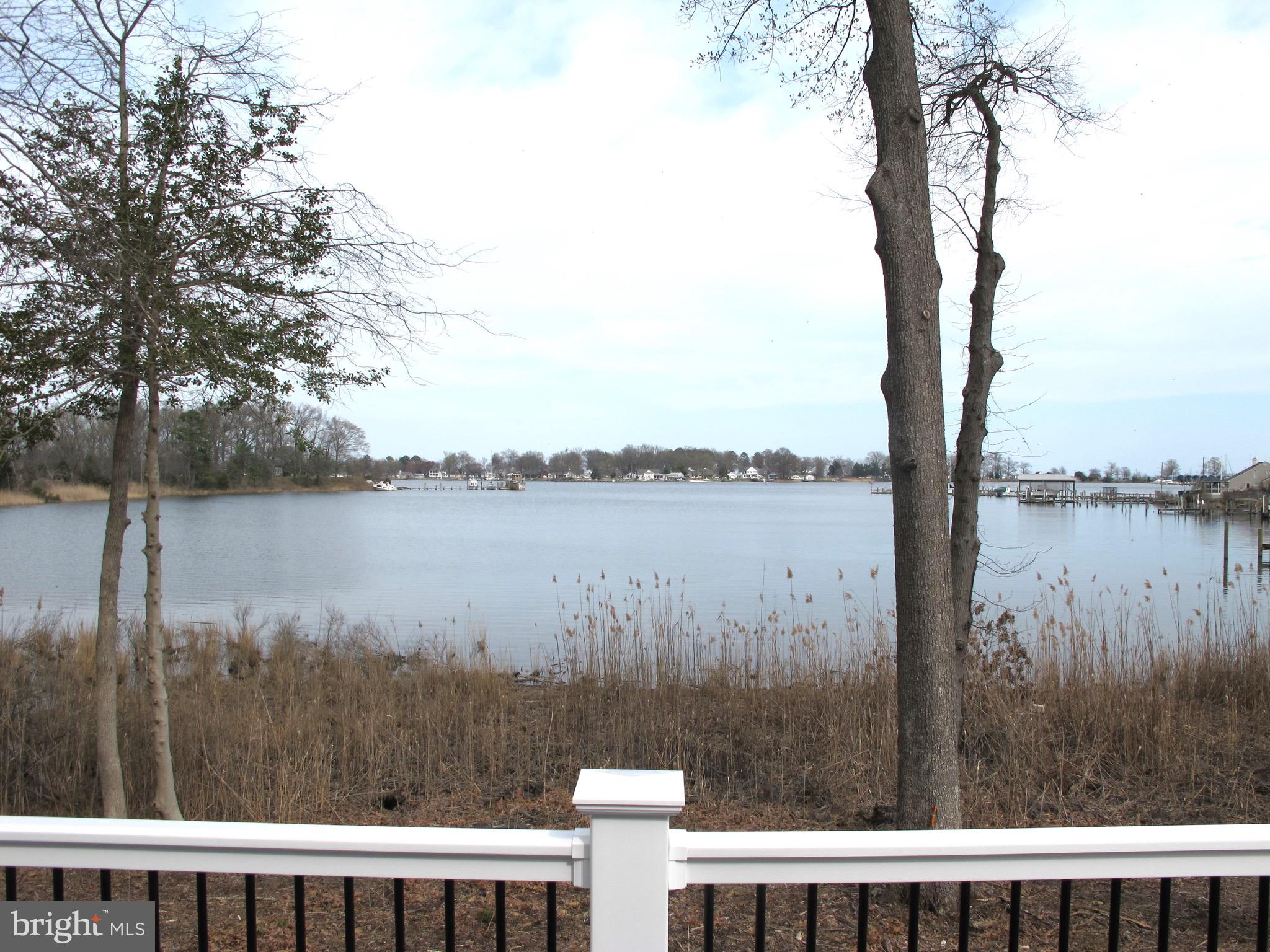 WESTMORELAND SHORES - Residential
