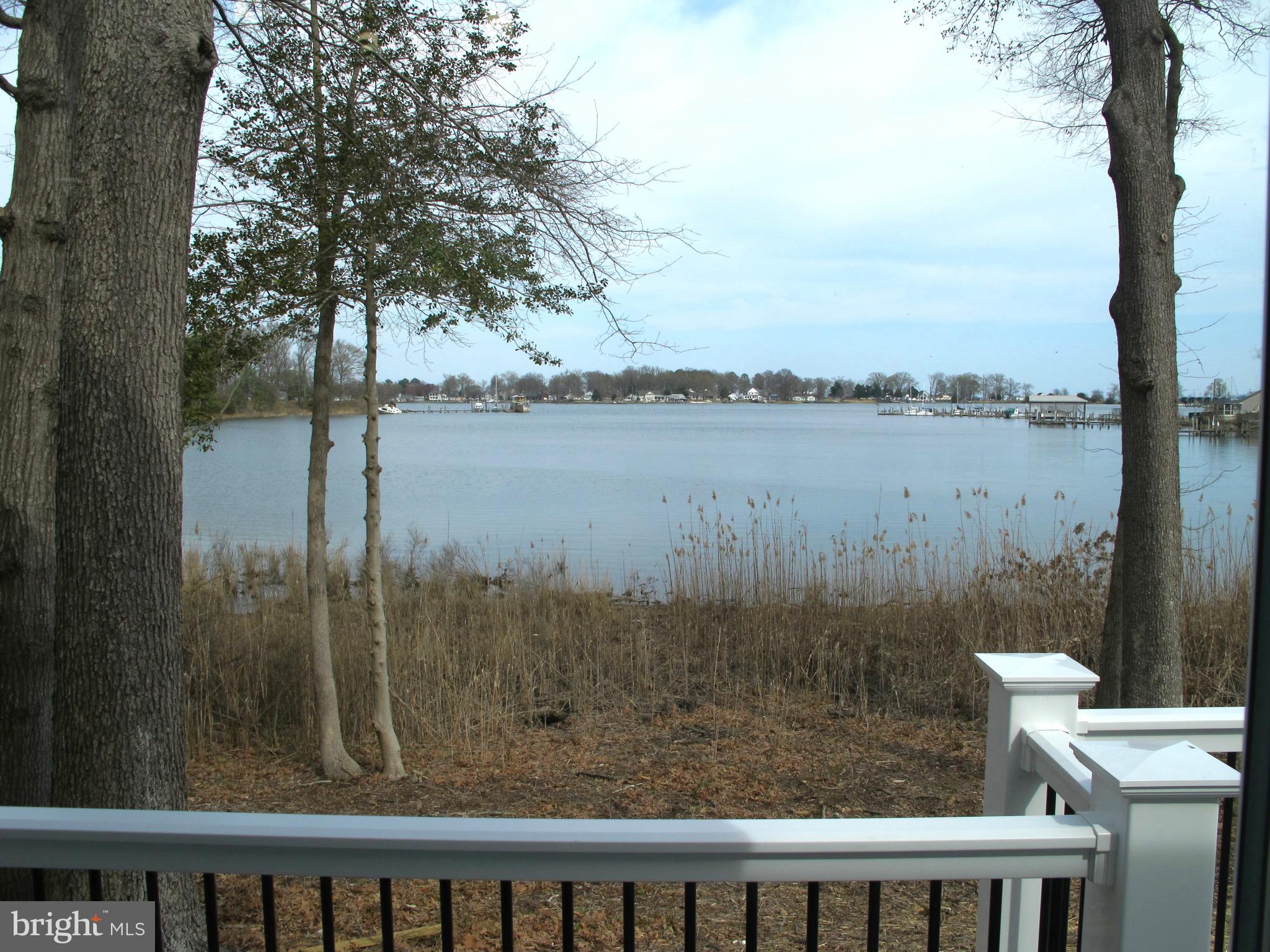 WESTMORELAND SHORES - Residential