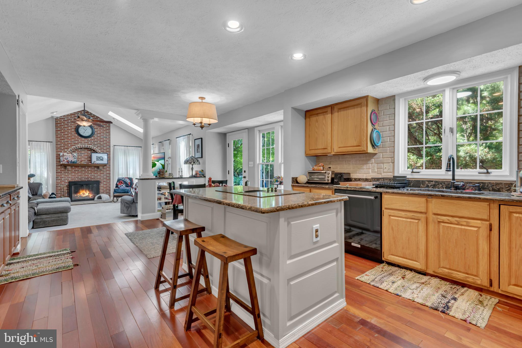 CROFTON CHASE - Residential