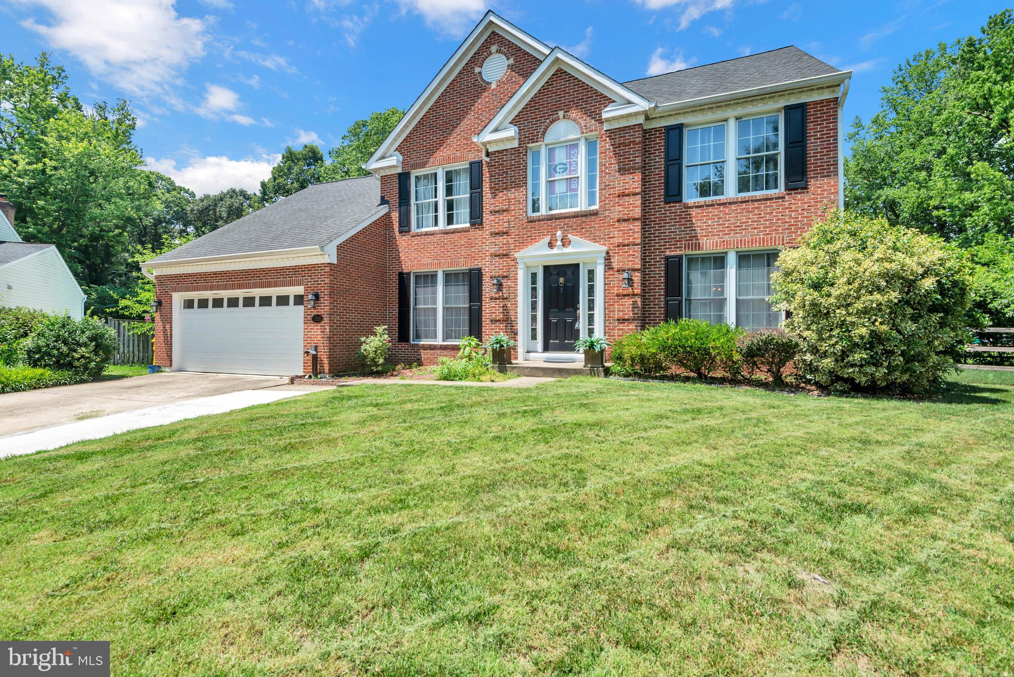 CROFTON CHASE - Residential