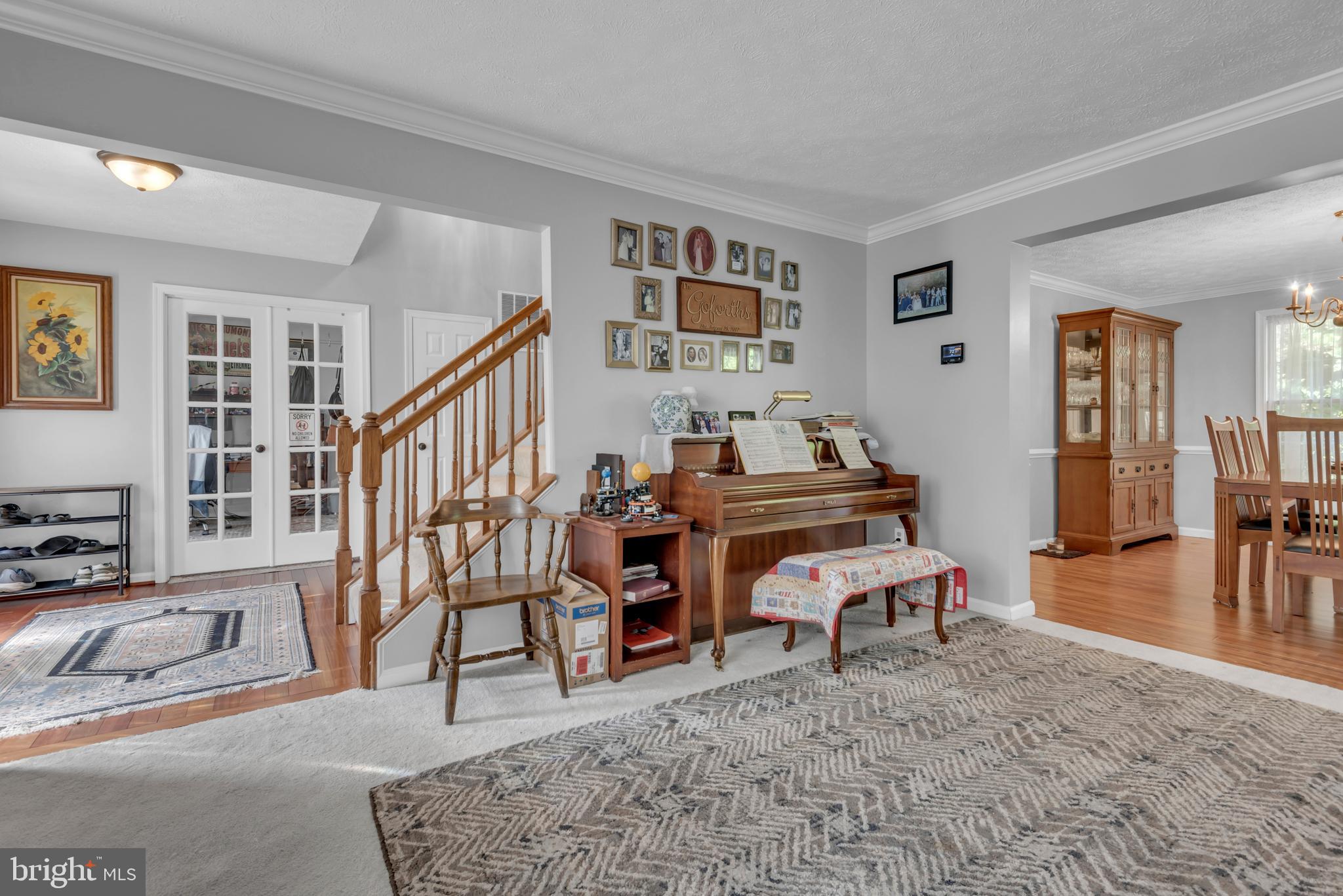 CROFTON CHASE - Residential