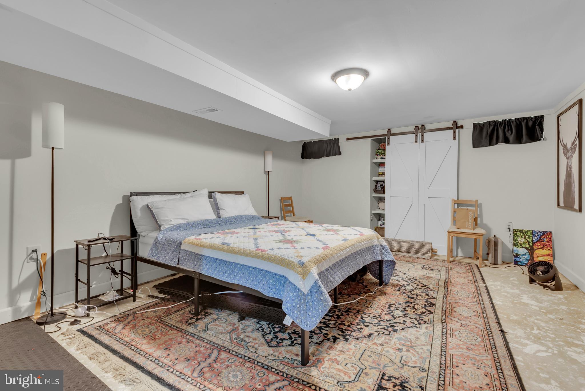 CROFTON CHASE - Residential