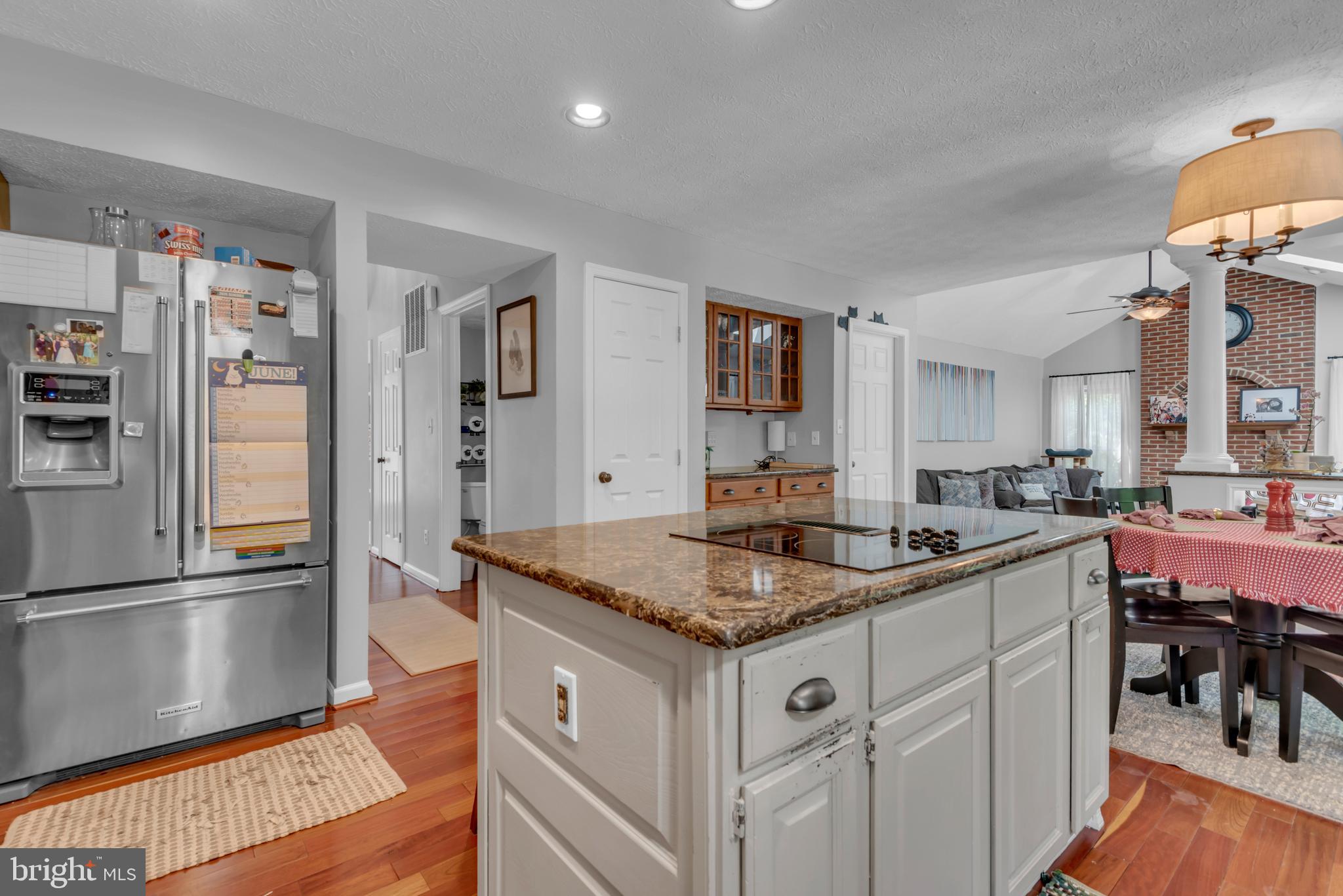 CROFTON CHASE - Residential