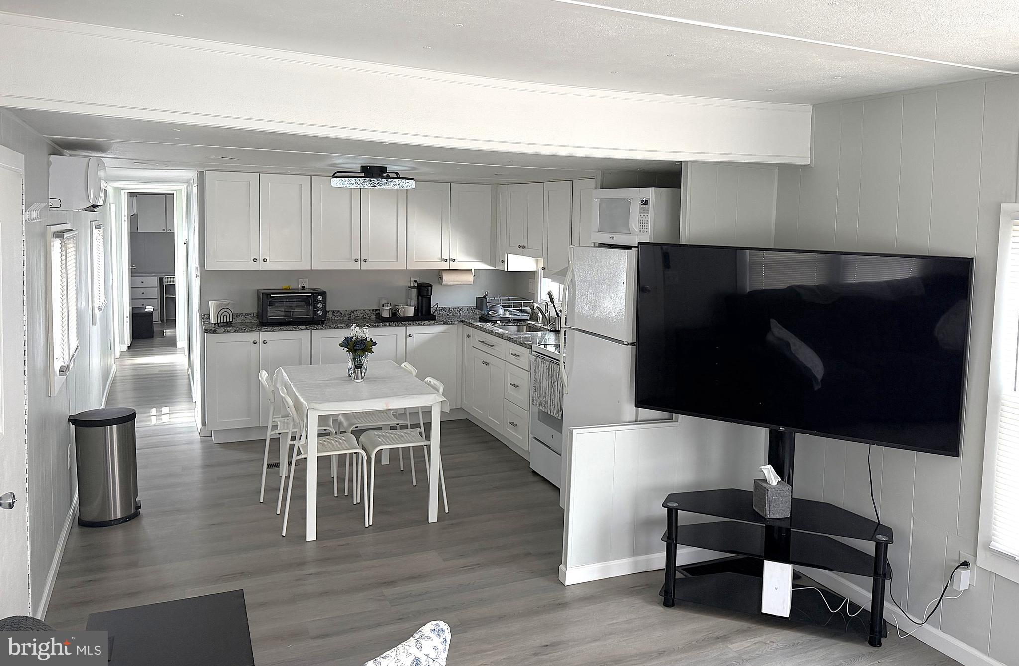 ROL PARK VILLAGE - Residential