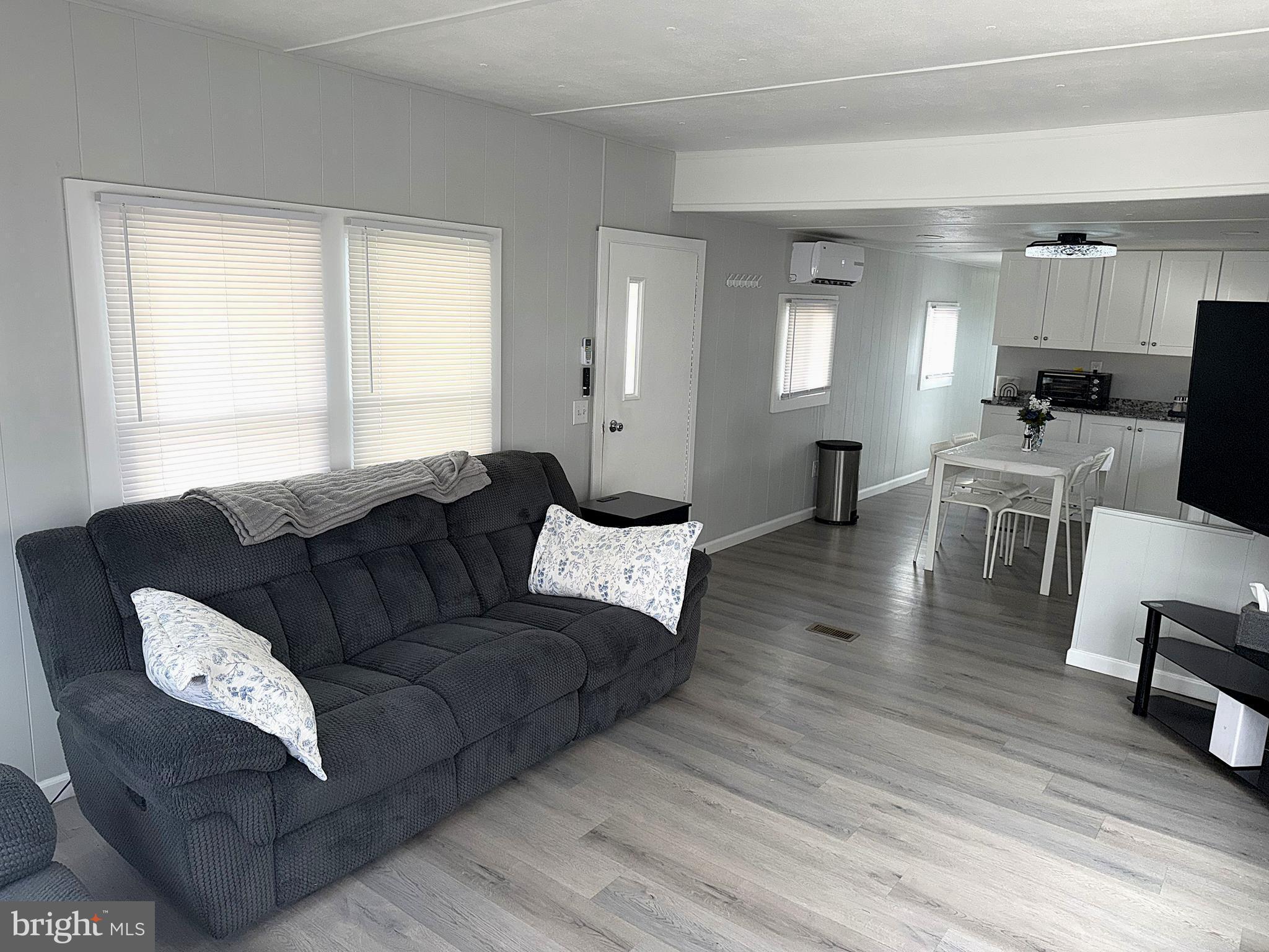 ROL PARK VILLAGE - Residential