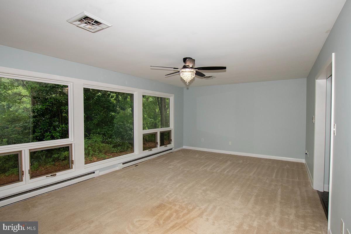 HOLLY LAKE ESTATES - Residential