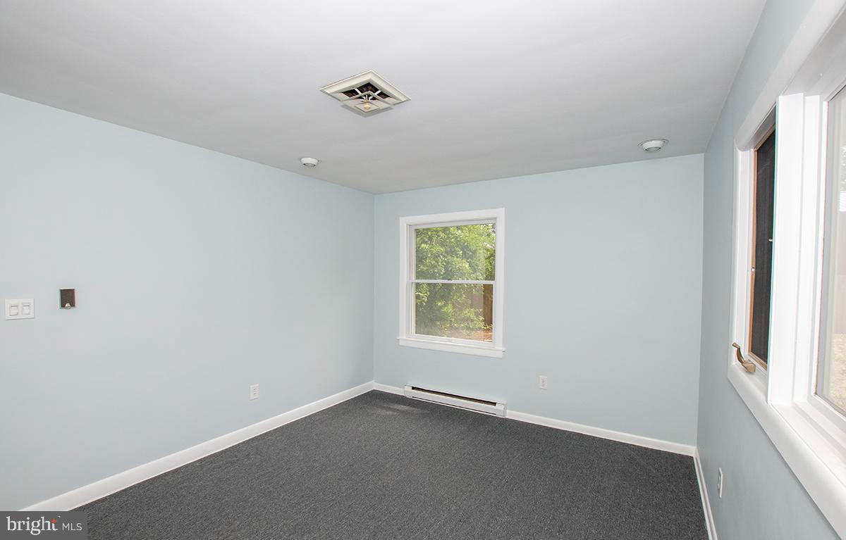 HOLLY LAKE ESTATES - Residential