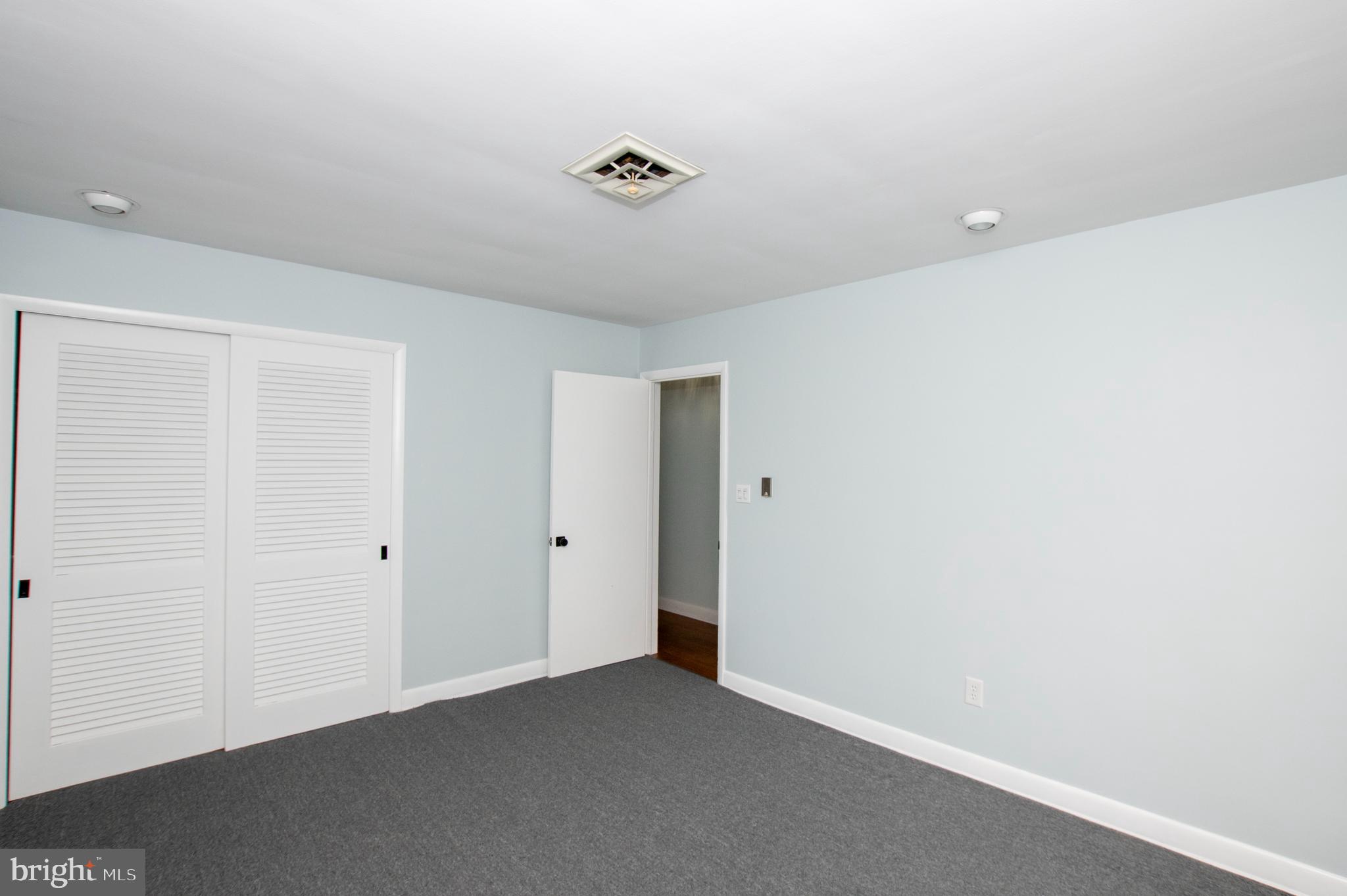 HOLLY LAKE ESTATES - Residential