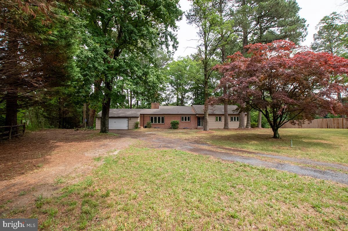 HOLLY LAKE ESTATES - Residential