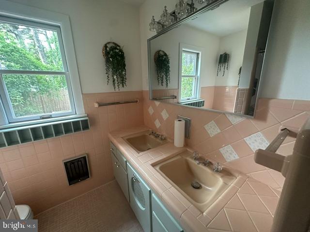 HOLLY LAKE ESTATES - Residential