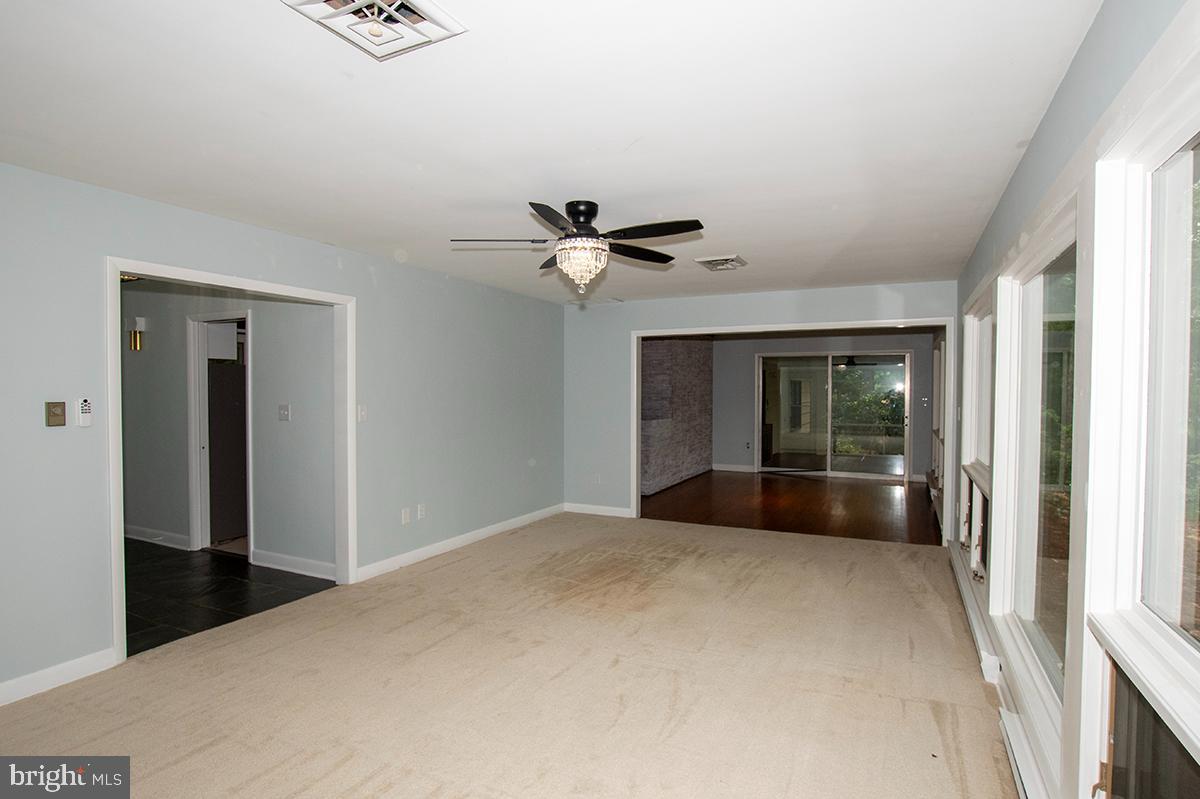 HOLLY LAKE ESTATES - Residential