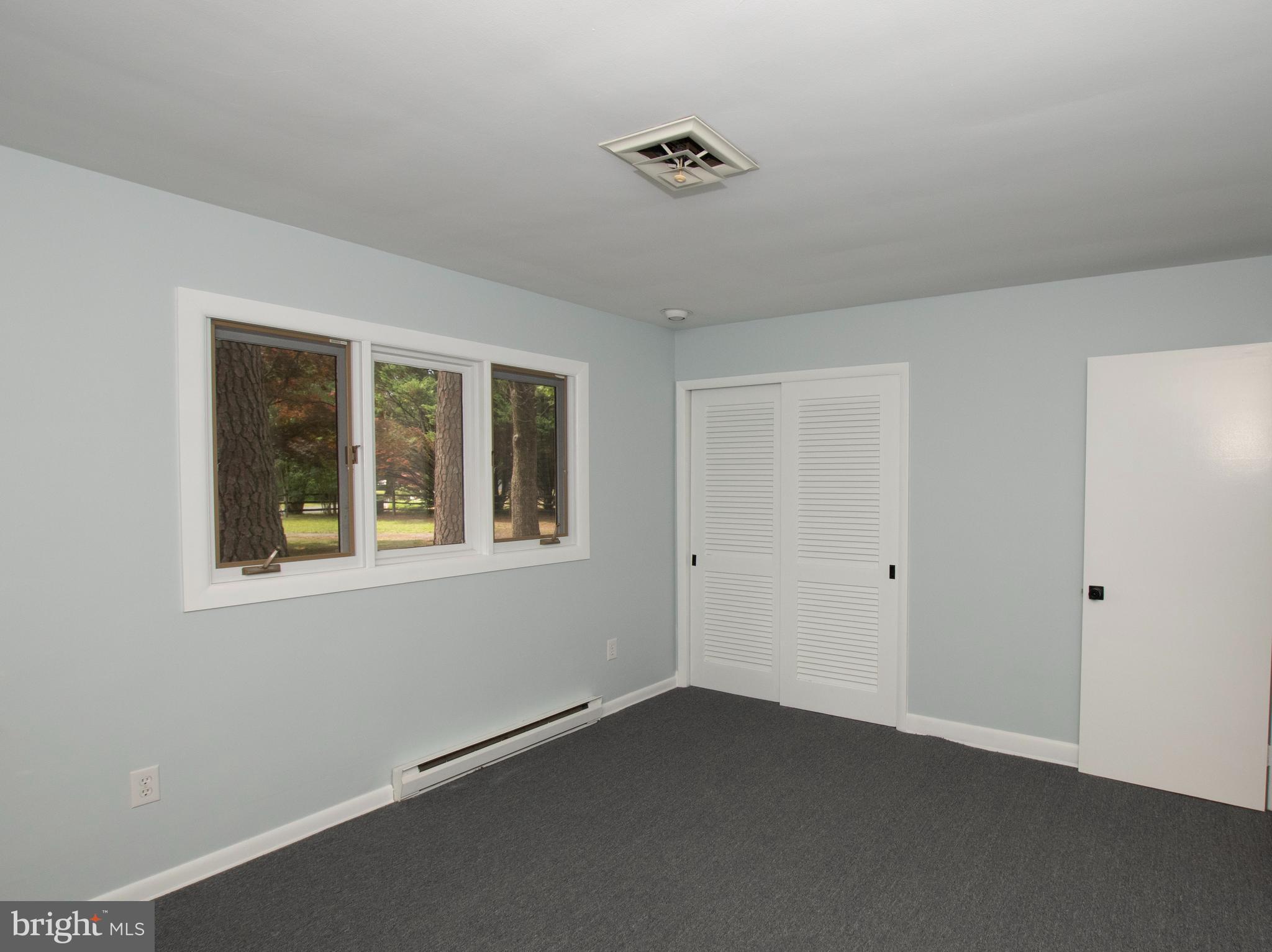 HOLLY LAKE ESTATES - Residential