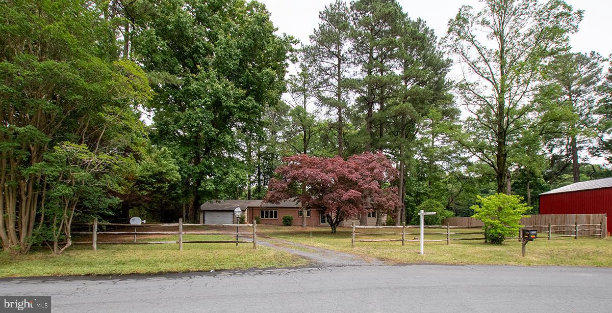 HOLLY LAKE ESTATES - Residential