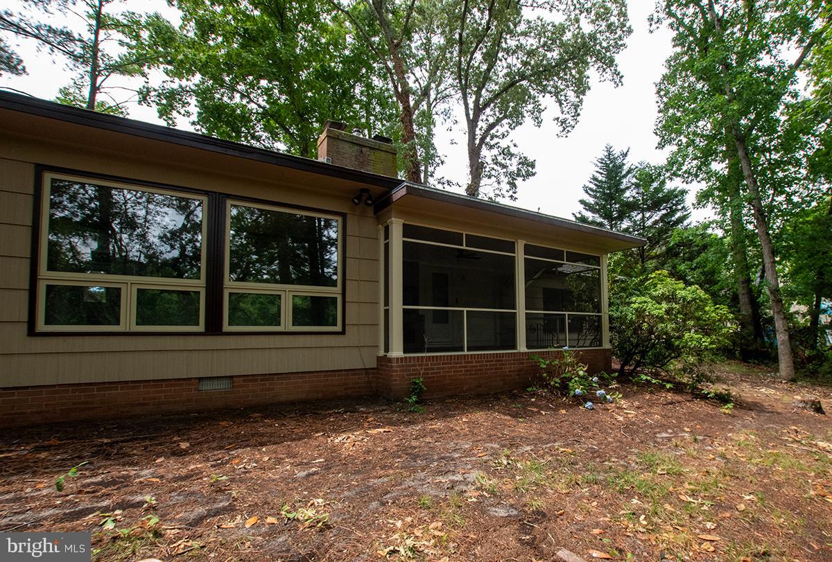 HOLLY LAKE ESTATES - Residential