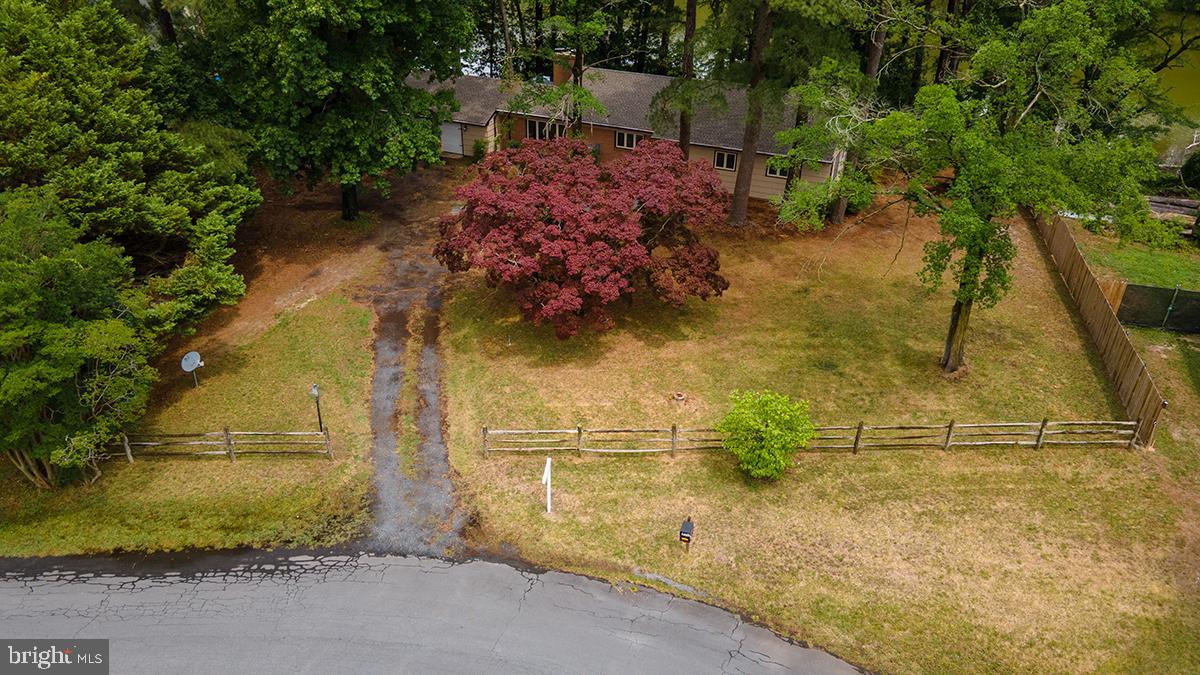 HOLLY LAKE ESTATES - Residential