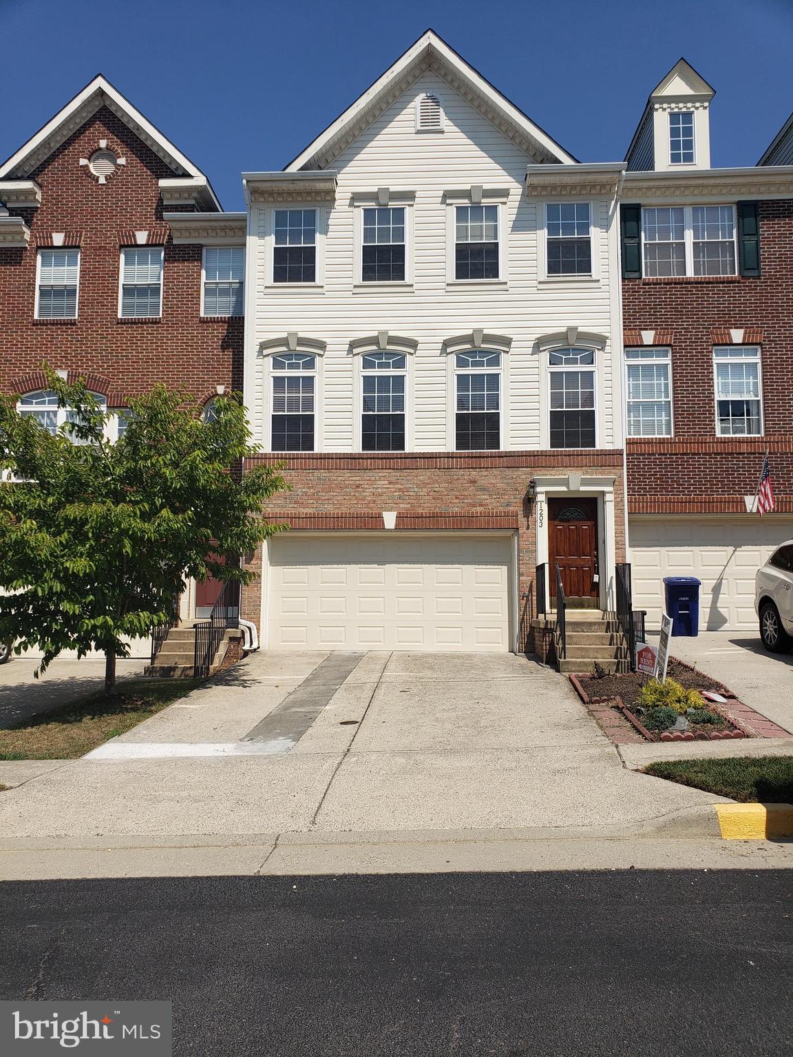 One of the largest townhomes in desirable Edward's Landing.  Open floorplan and high ceilings over 3000 Sq FT on 3 levels with 3 bedrooms , 2.55 baths and 2 car garage. Luxury vinyl flooring  on main and lower level.   Kitchen with granite counters and stainless steel appliances. Family room opens to a large deck overlooking the common area.  Spacious finished lower level with half bath opens to the patio with fenced backyard. Shades and blinds.  Close to historic Leesburg downtown, shops, restaurants, schools and major commuter routes. Ready to move in.