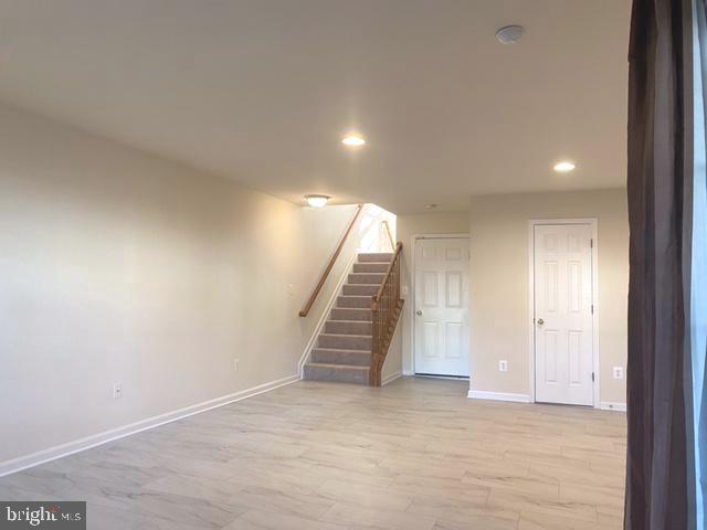 EDWARDS LANDING - Residential Lease
