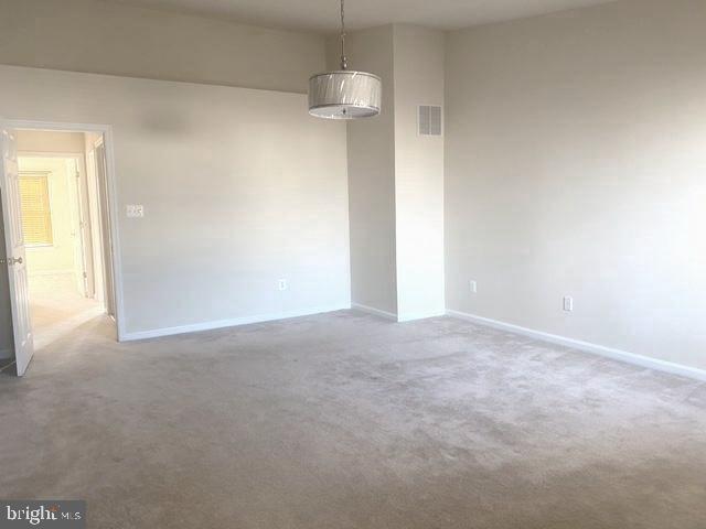 EDWARDS LANDING - Residential Lease