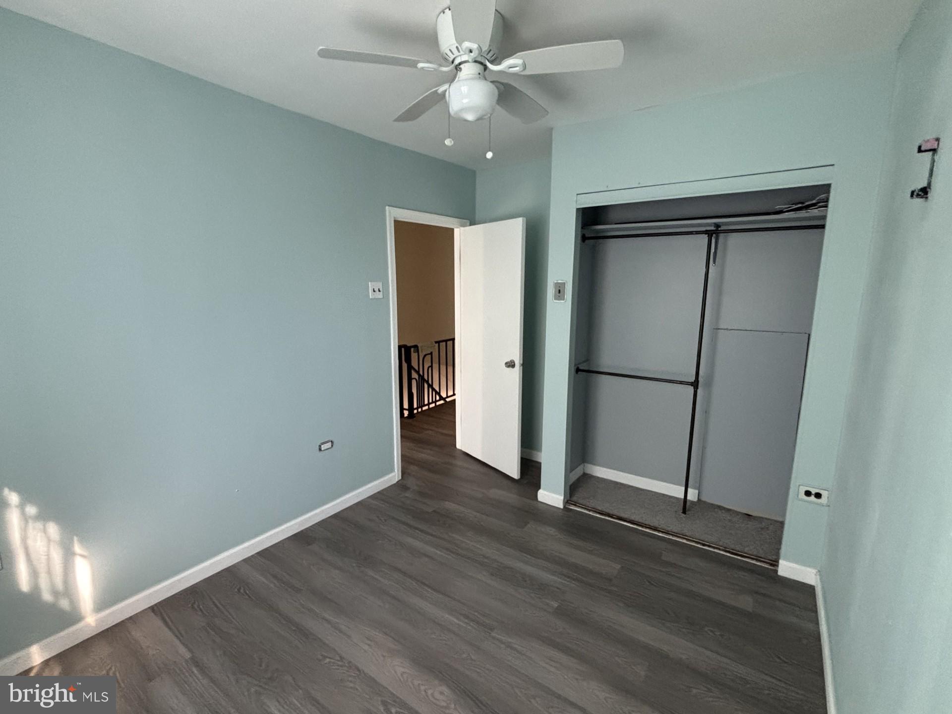 ELMWOOD PARK - Residential