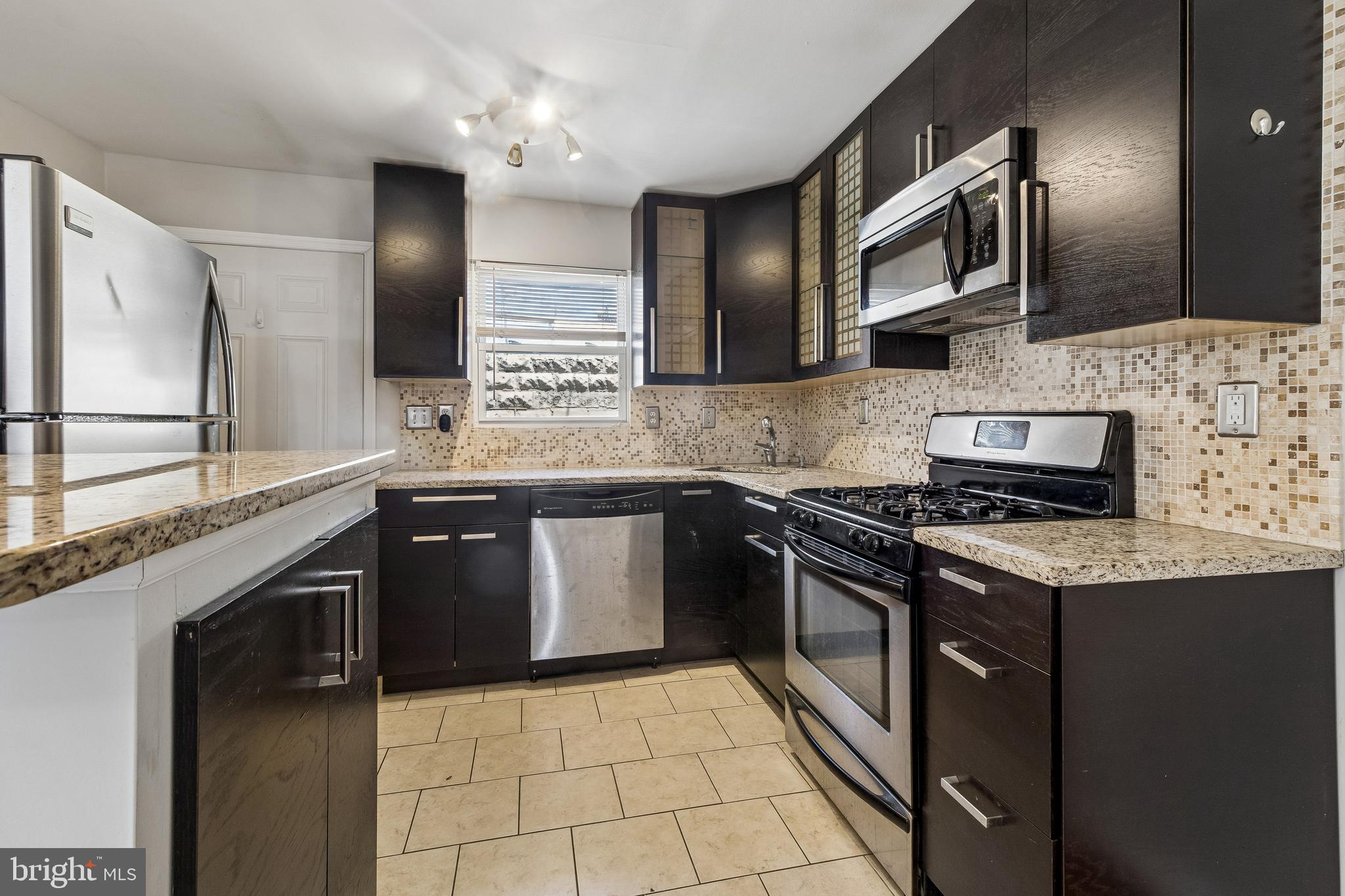 RIVERSIDE - Residential