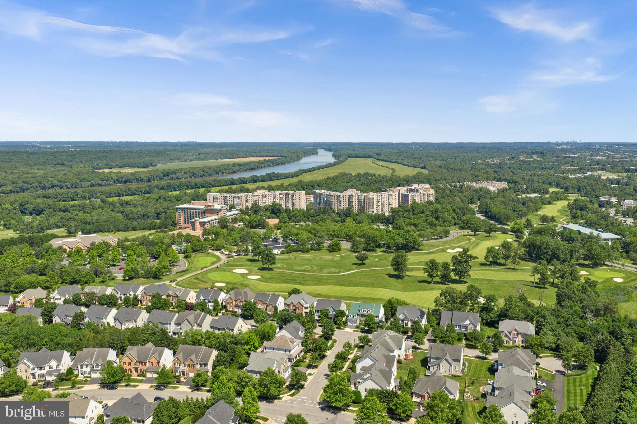 LANSDOWNE ON THE POTOMAC - Residential
