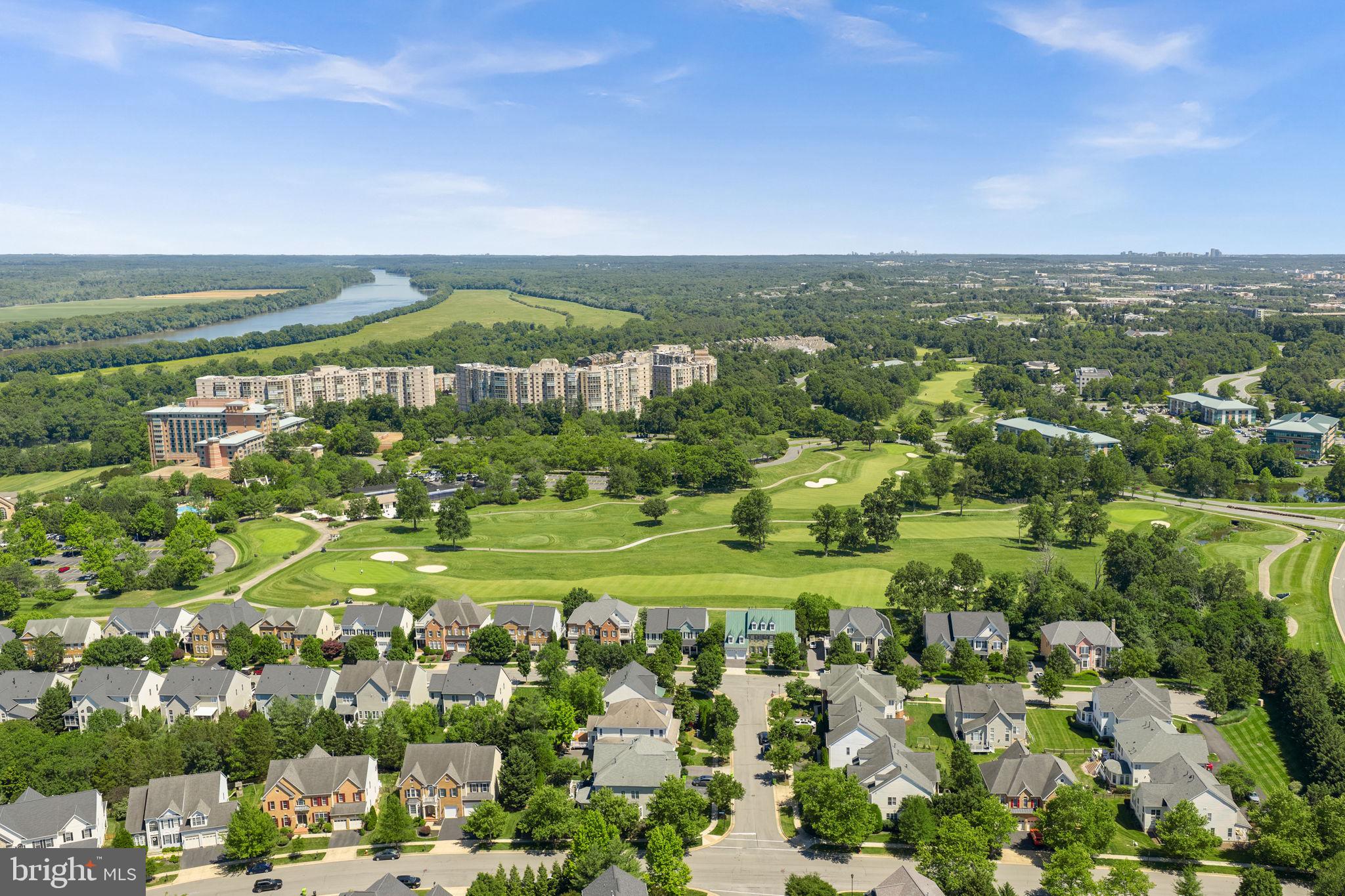 LANSDOWNE ON THE POTOMAC - Residential