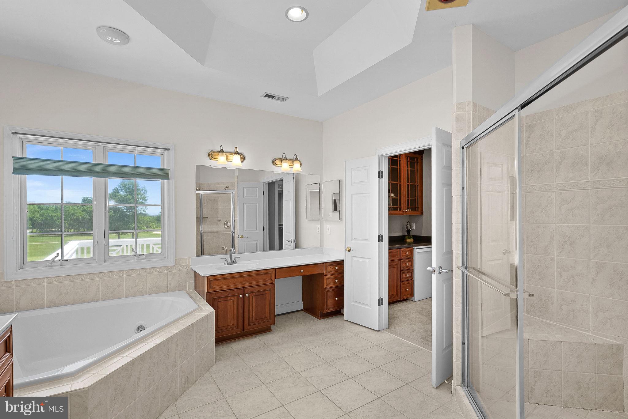 LANSDOWNE ON THE POTOMAC - Residential