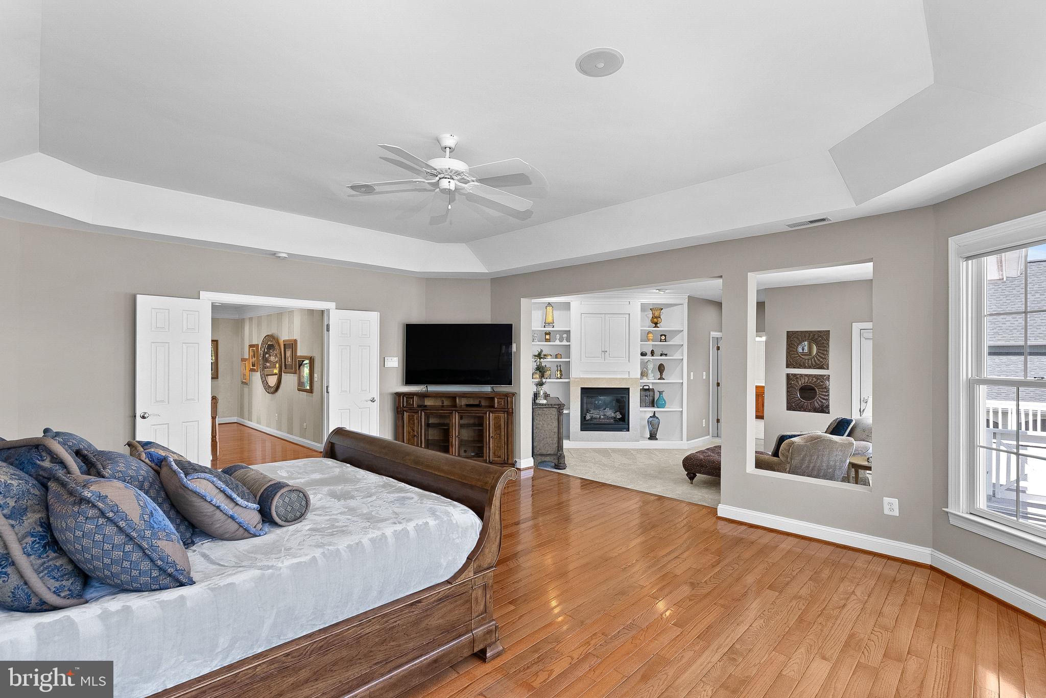 LANSDOWNE ON THE POTOMAC - Residential