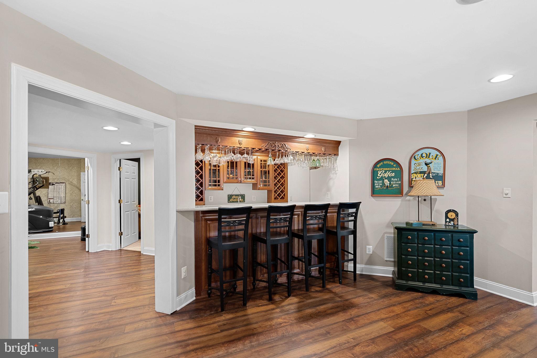 LANSDOWNE ON THE POTOMAC - Residential