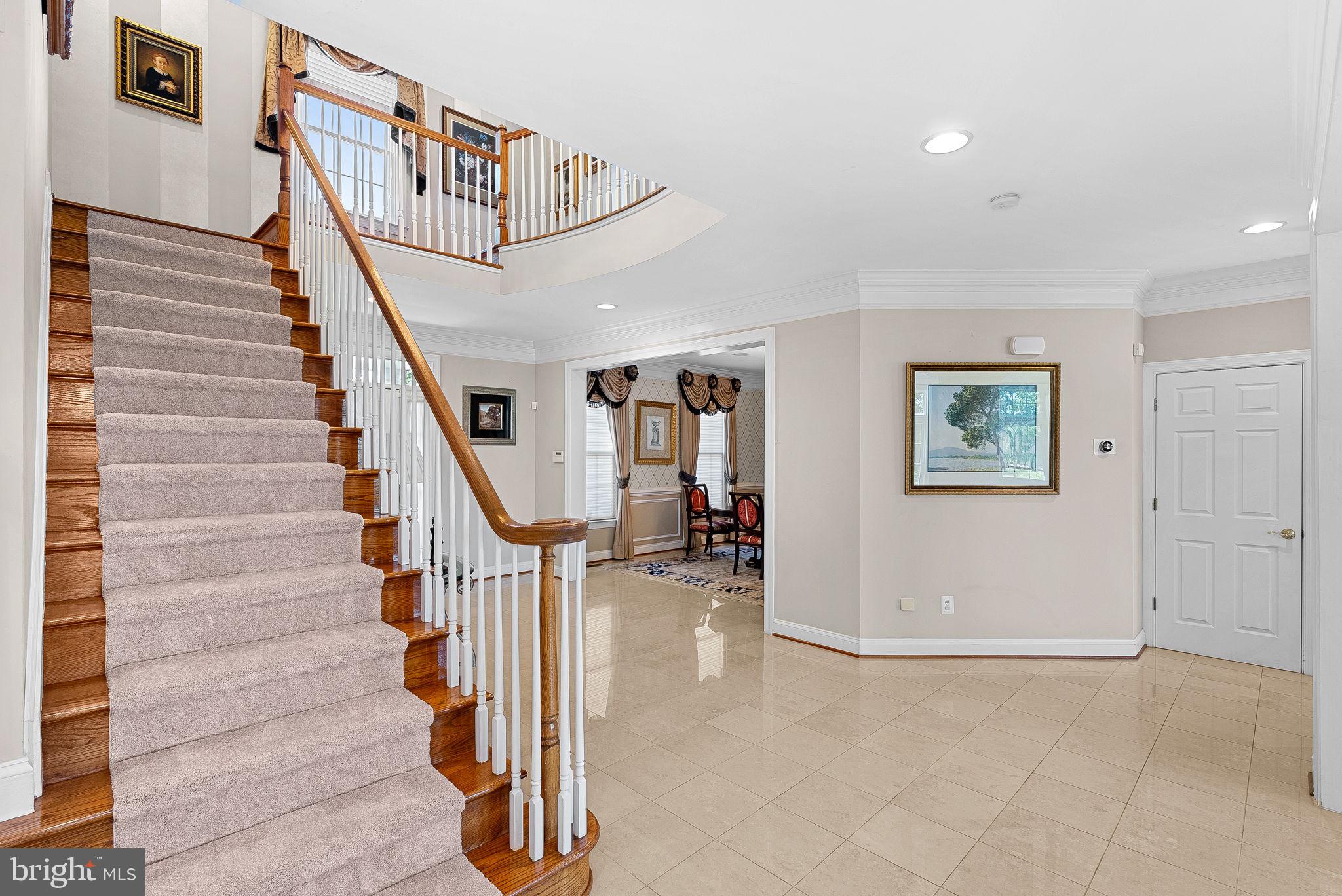 LANSDOWNE ON THE POTOMAC - Residential