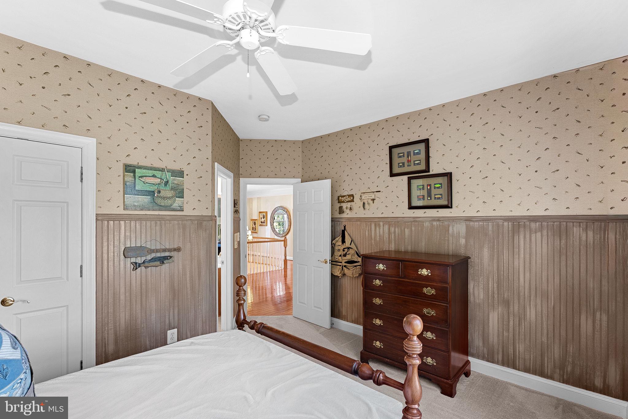 LANSDOWNE ON THE POTOMAC - Residential