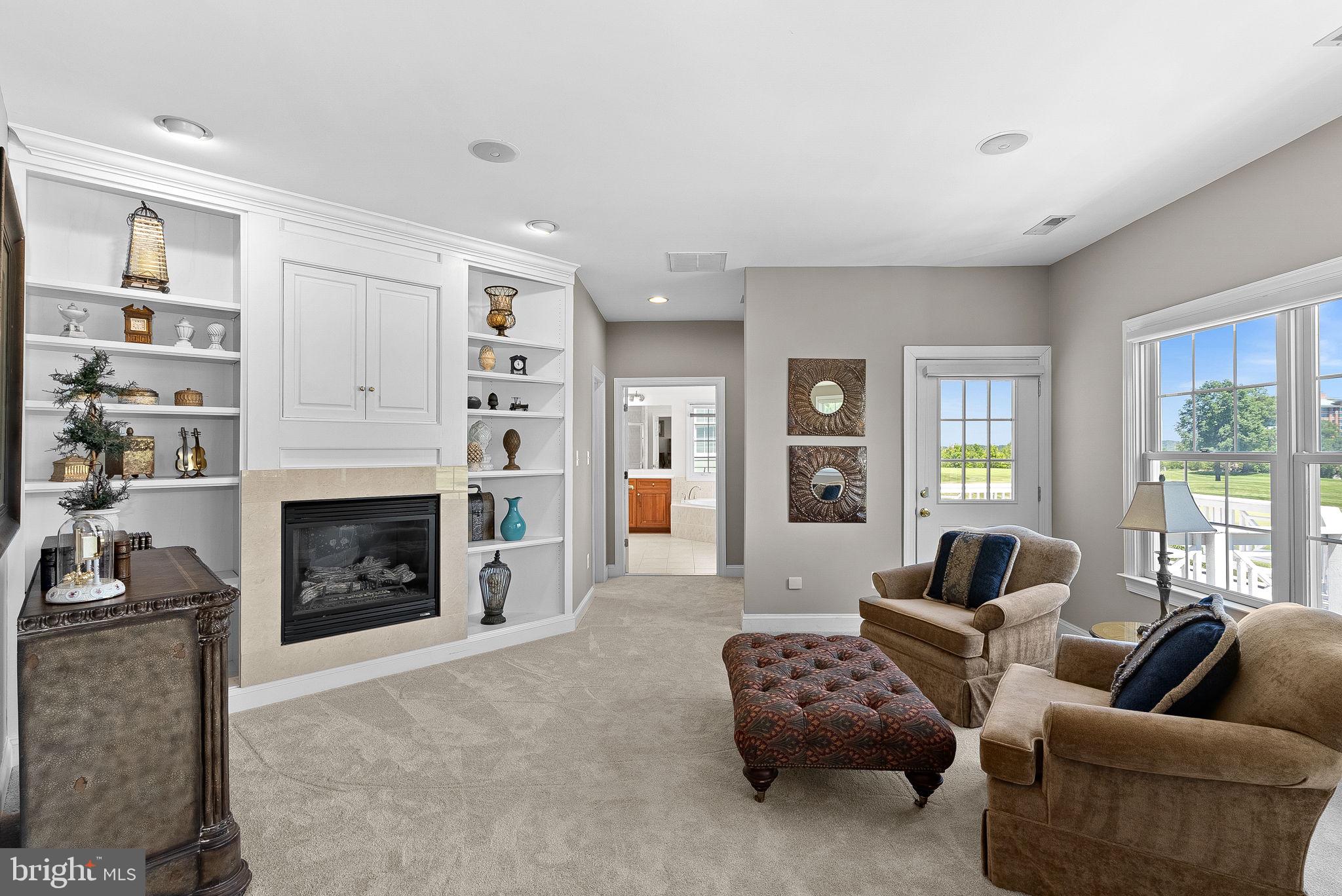 LANSDOWNE ON THE POTOMAC - Residential