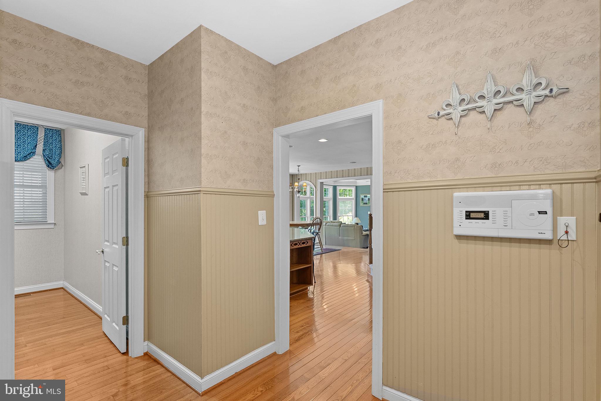 LANSDOWNE ON THE POTOMAC - Residential