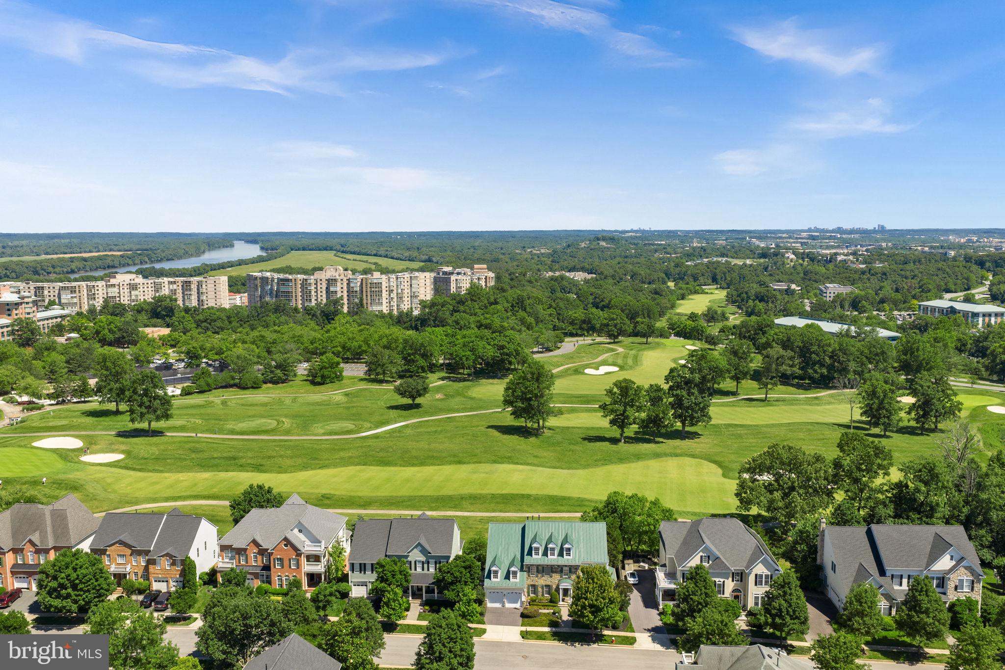 LANSDOWNE ON THE POTOMAC - Residential