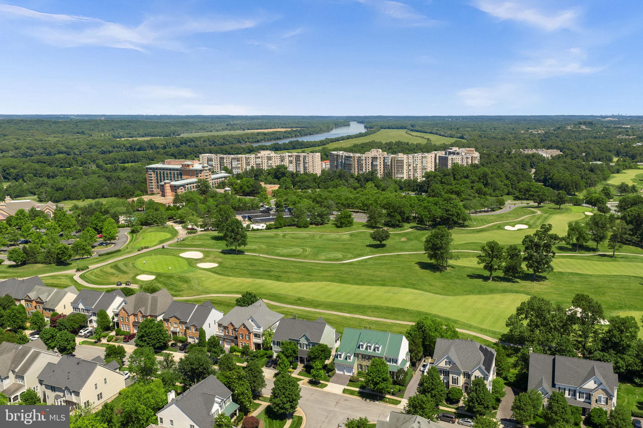 LANSDOWNE ON THE POTOMAC - Residential