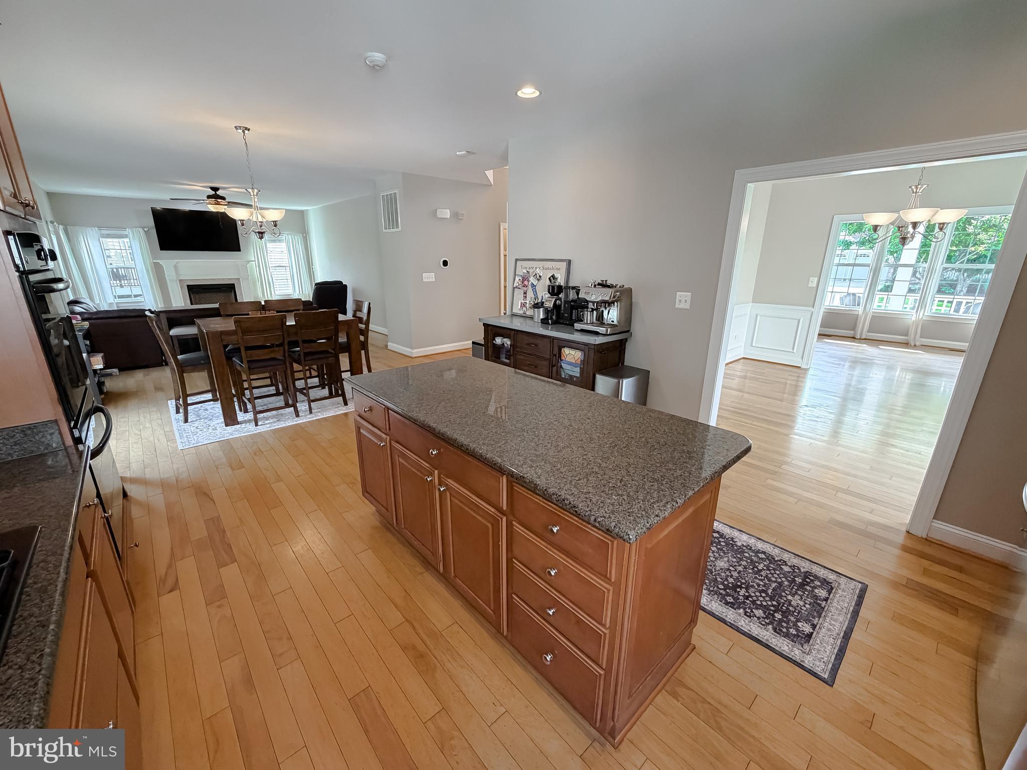 LEONARDS GRANT - Residential