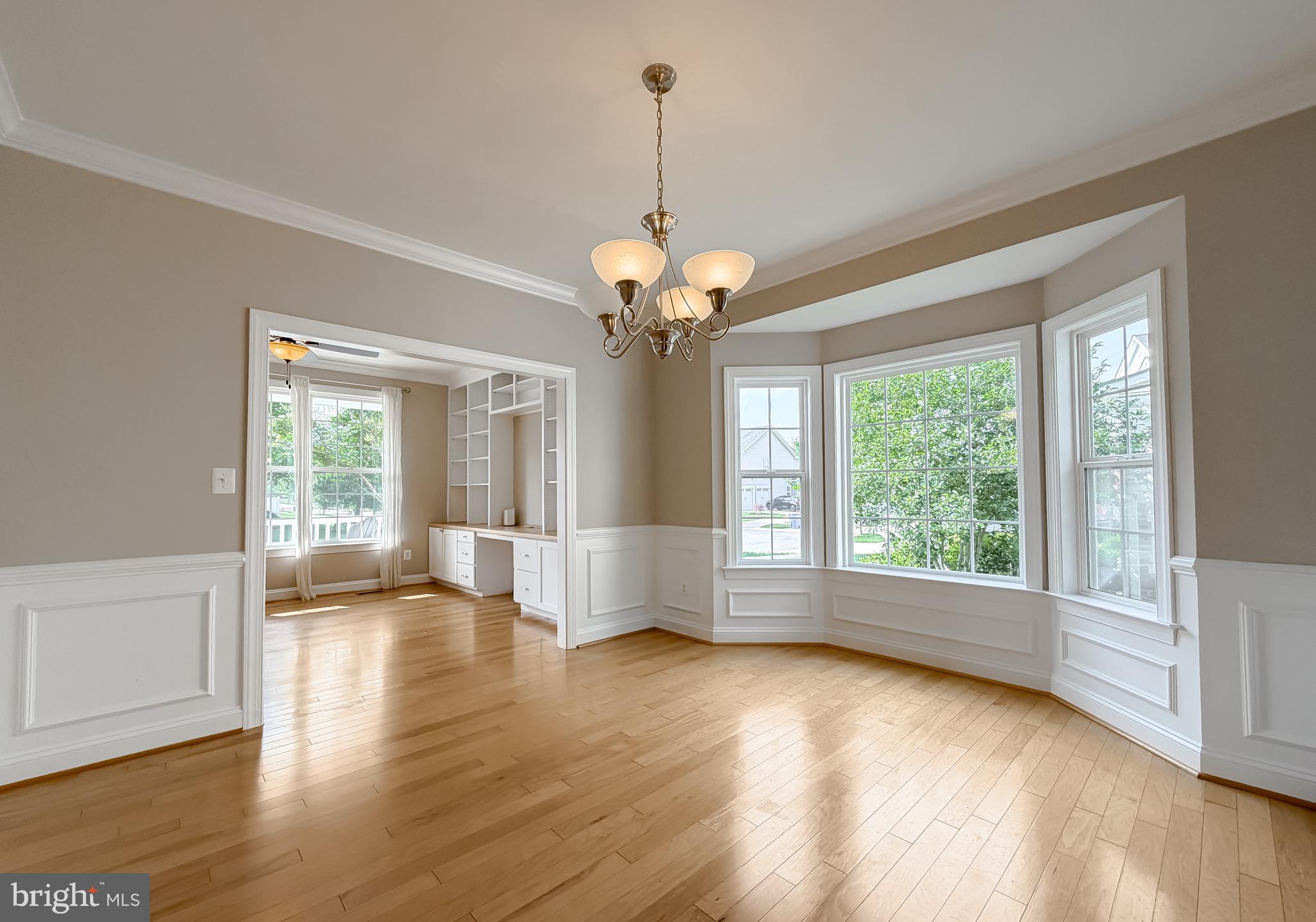LEONARDS GRANT - Residential