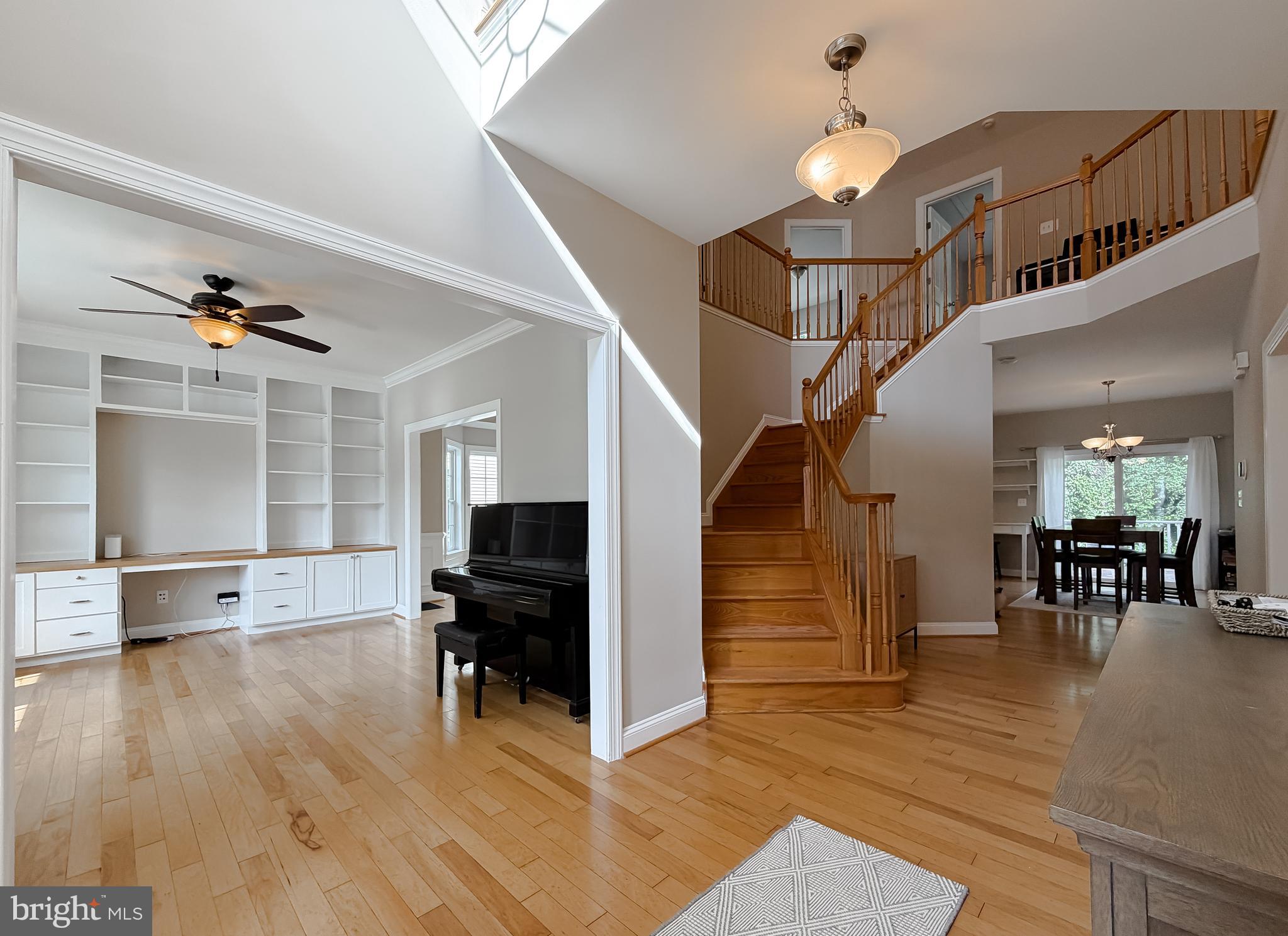 LEONARDS GRANT - Residential