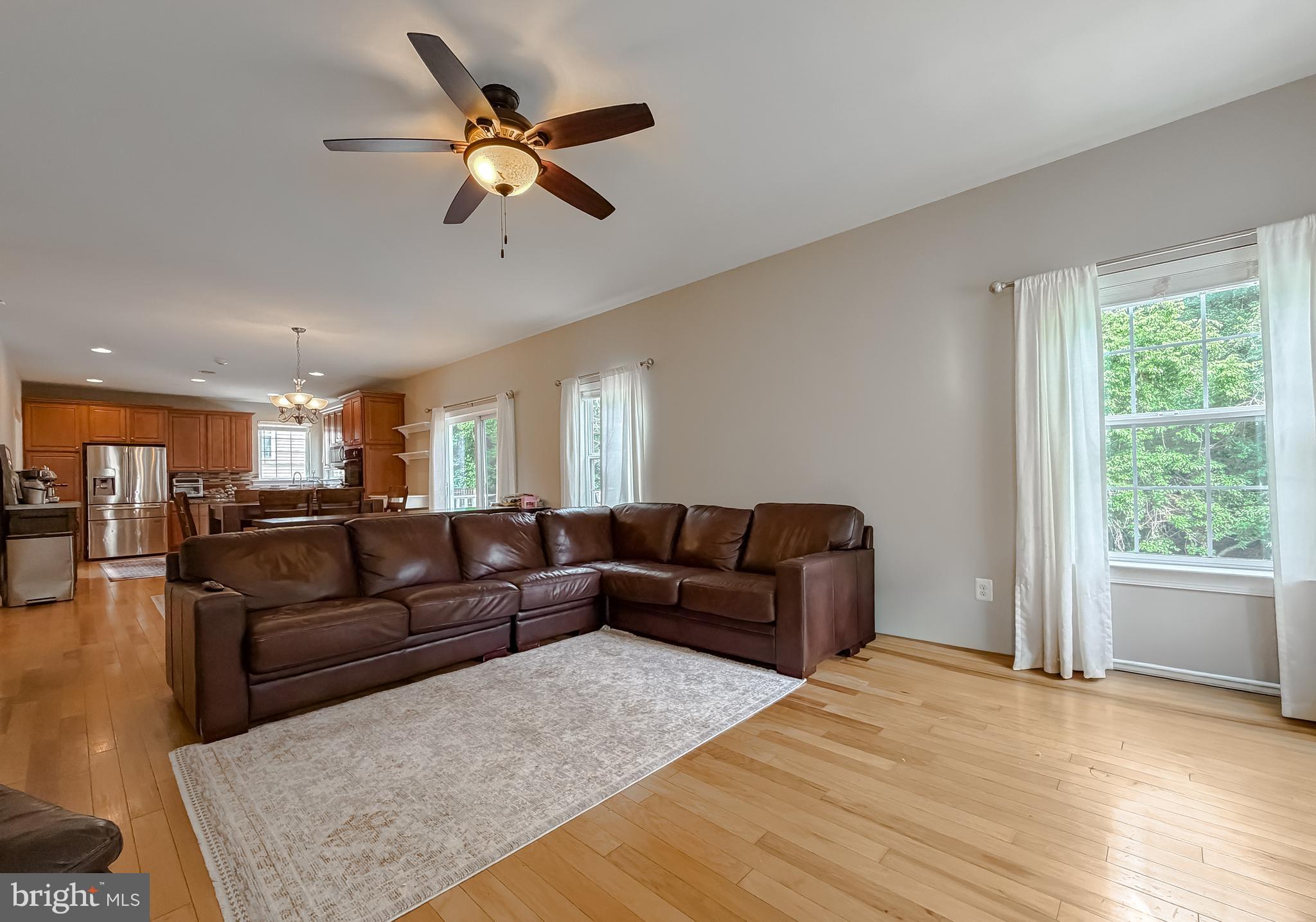 LEONARDS GRANT - Residential