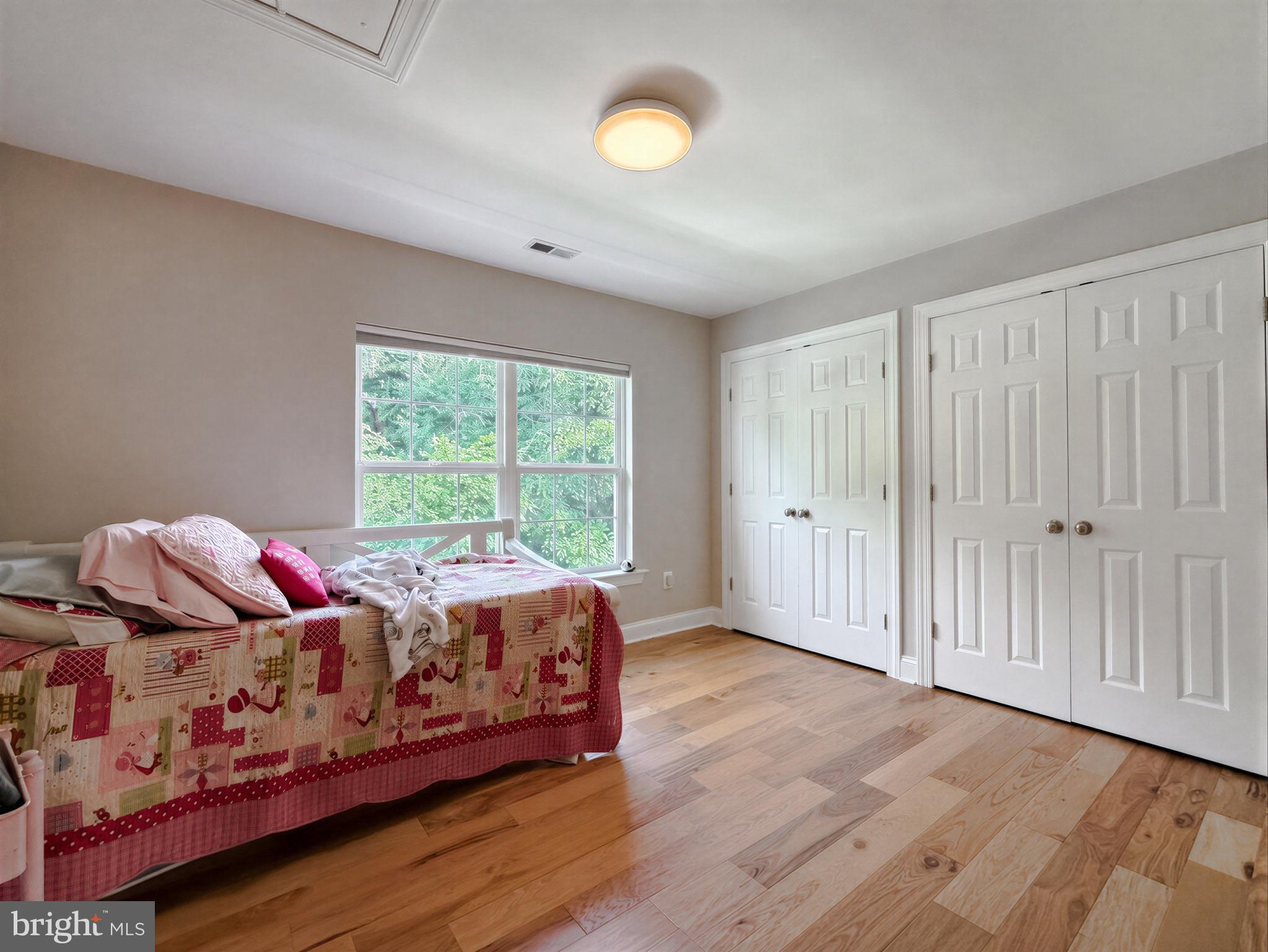 LEONARDS GRANT - Residential